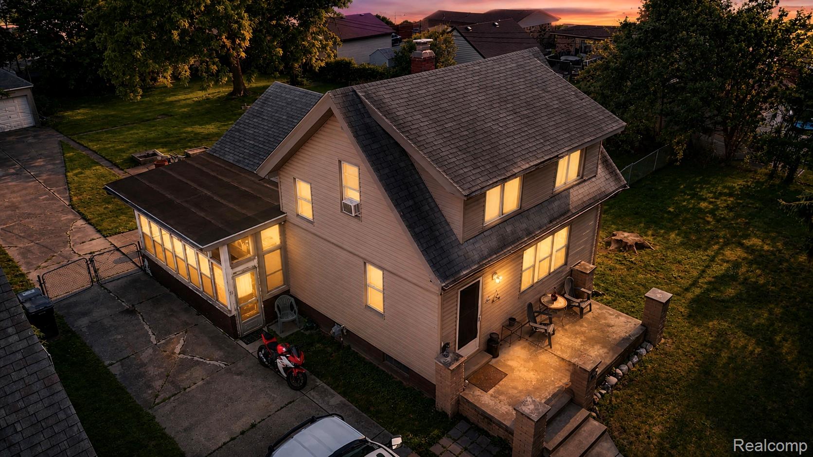 17740, Birmingham, Roseville, Michigan, 48066