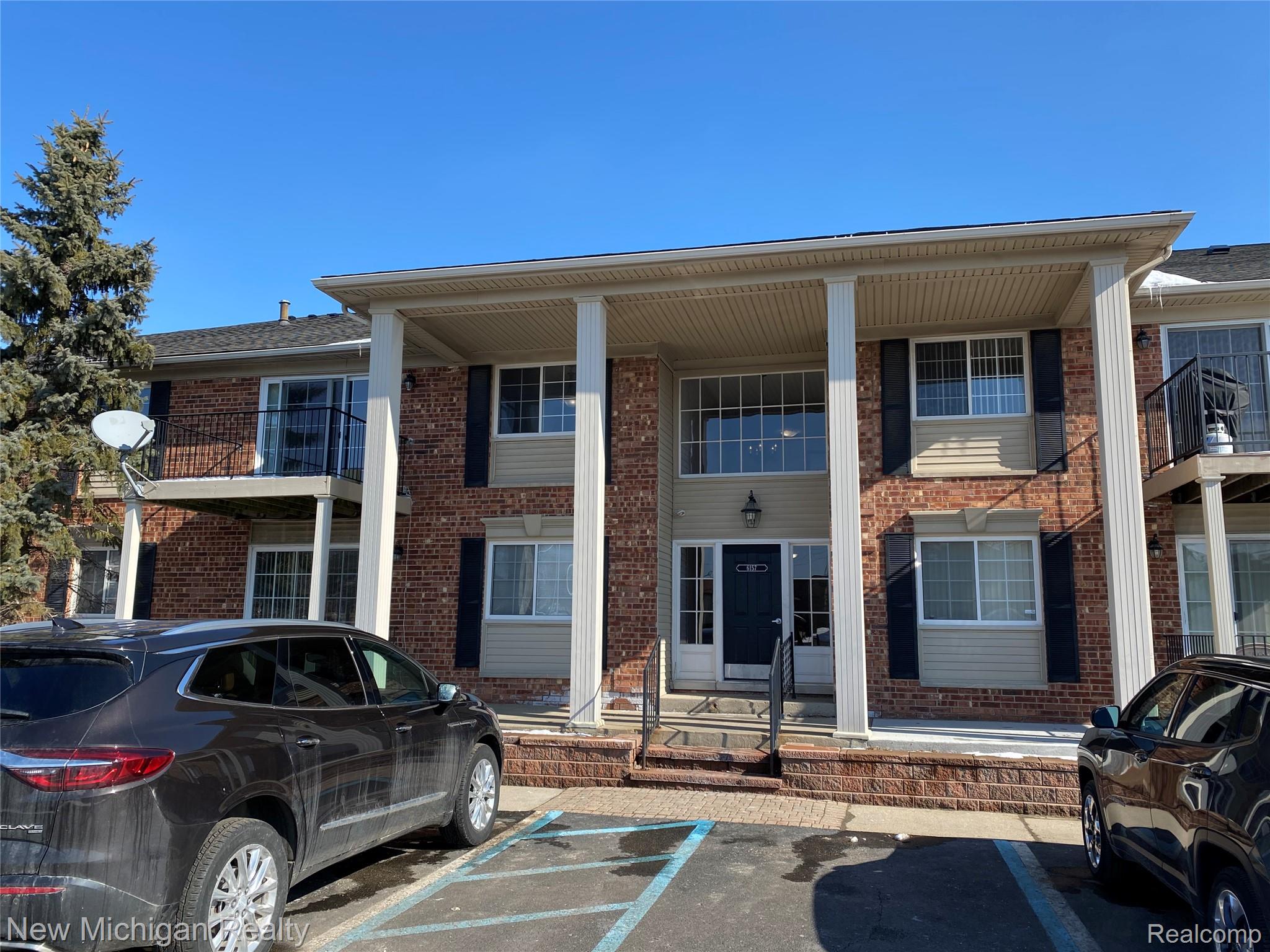 6157, ORCHARD LAKE RD APT 201, West Bloomfield, Michigan, 48322