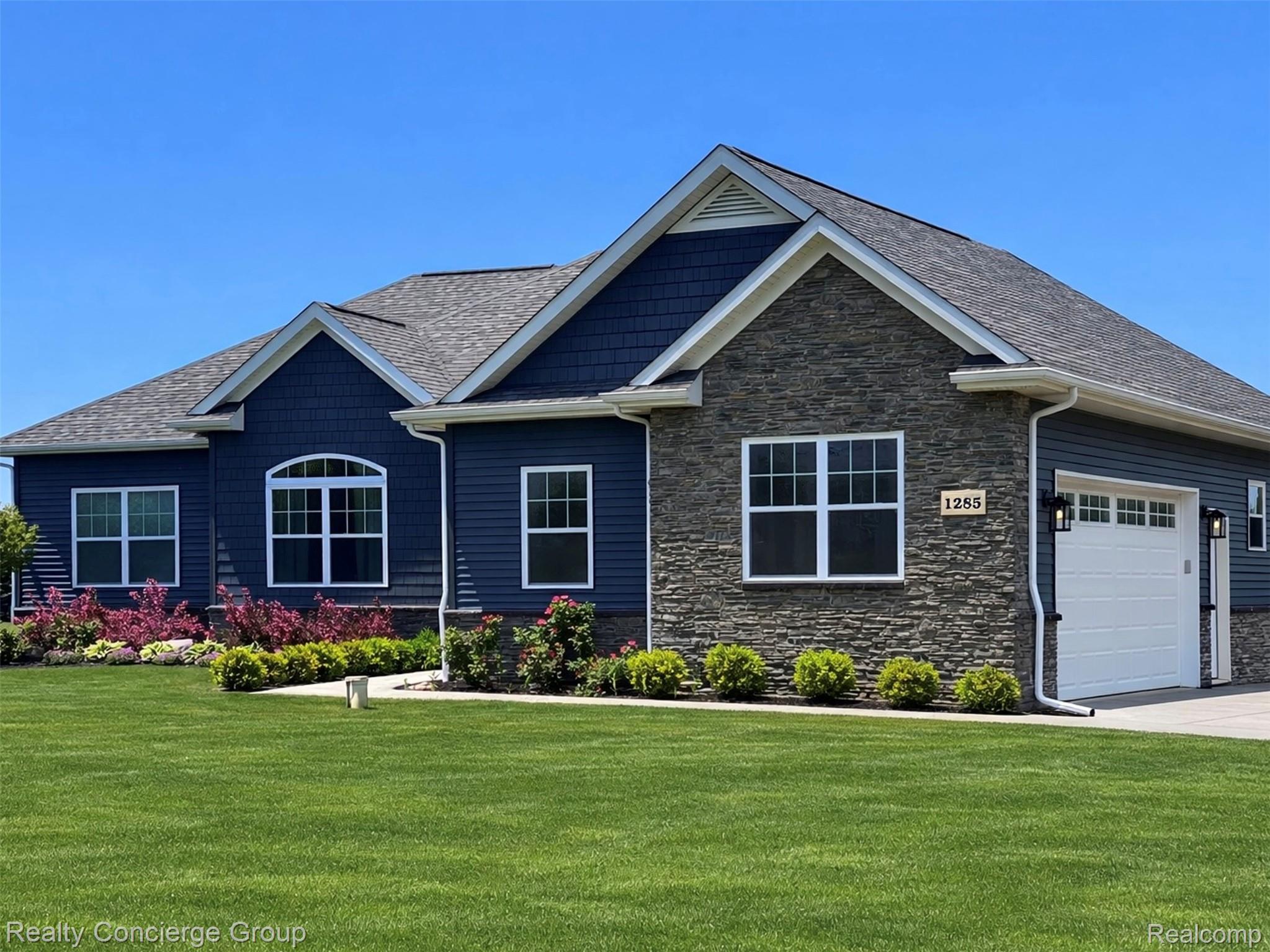 1285, Sweet Grass, Howell, Michigan, 48843