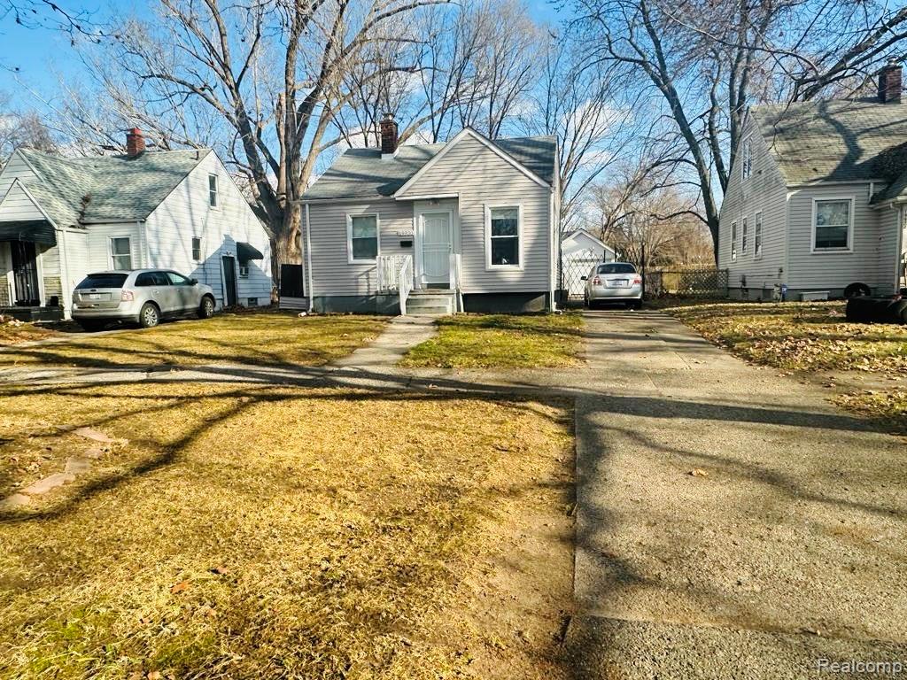 19930, Strasburg, Detroit, Michigan, 48205