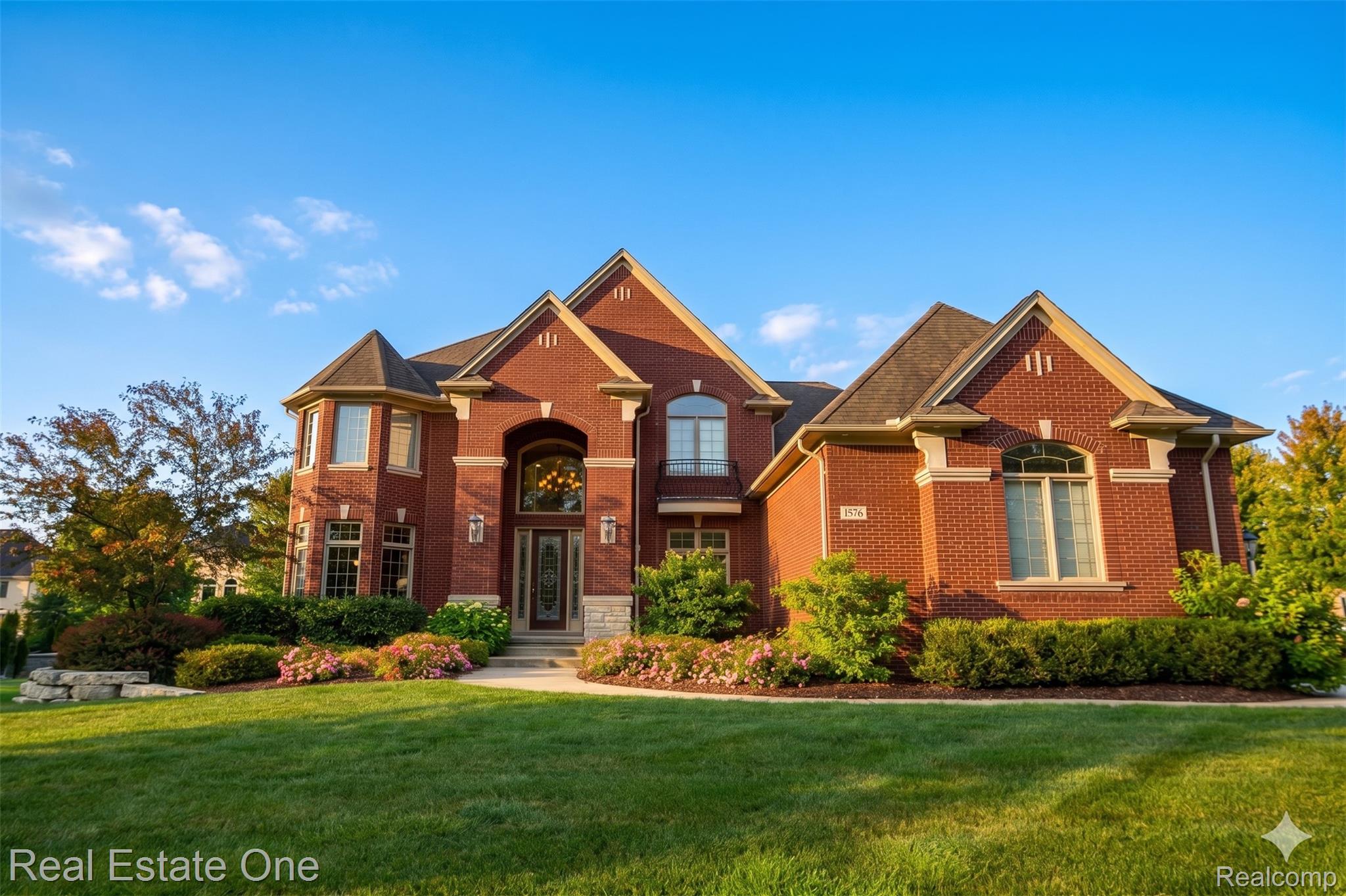 1576, Galena, Rochester Hills, Michigan, 48306