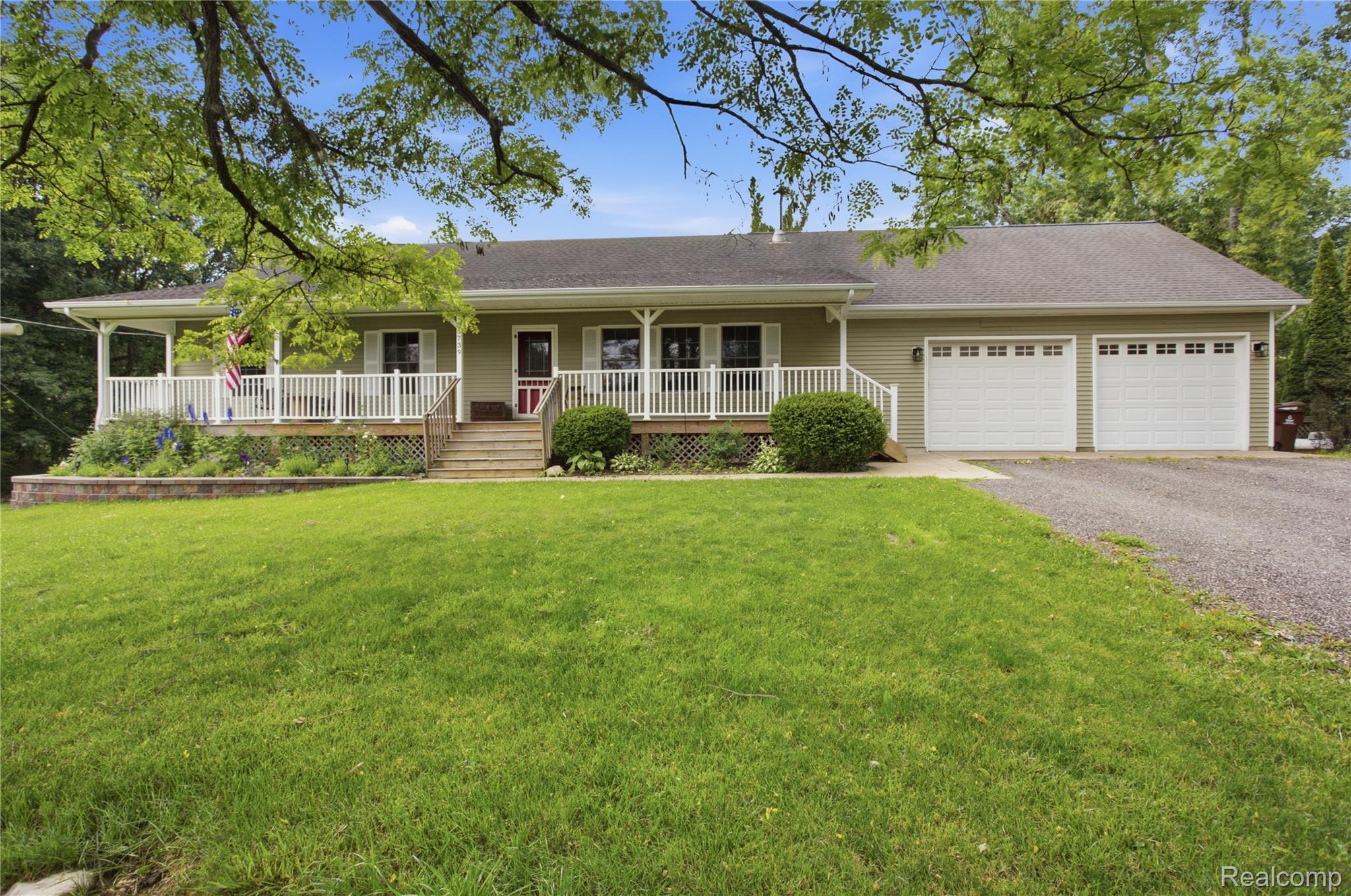5739, Suntar Valley, Fowlerville, Michigan, 48836