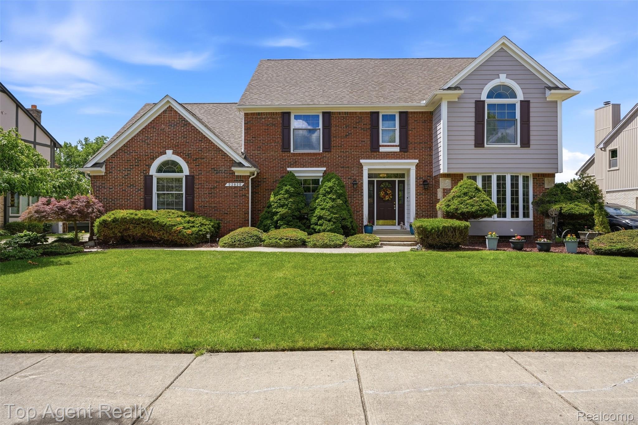 52825, Seven Oaks, Utica, Michigan, 48316