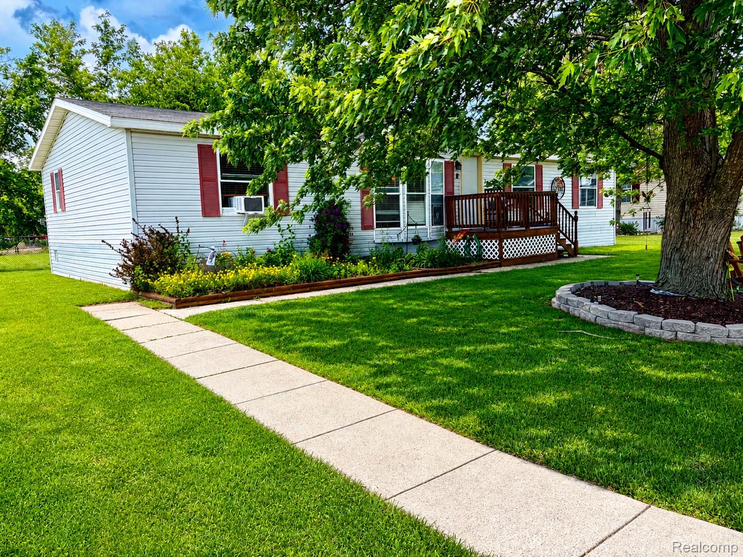 14, Hampi, Swartz Creek, Michigan, 48473