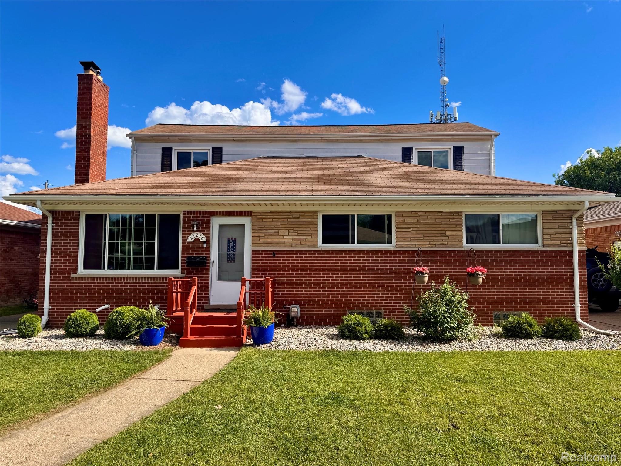 21218, Benjamin, St. Clair Shores, Michigan, 48081