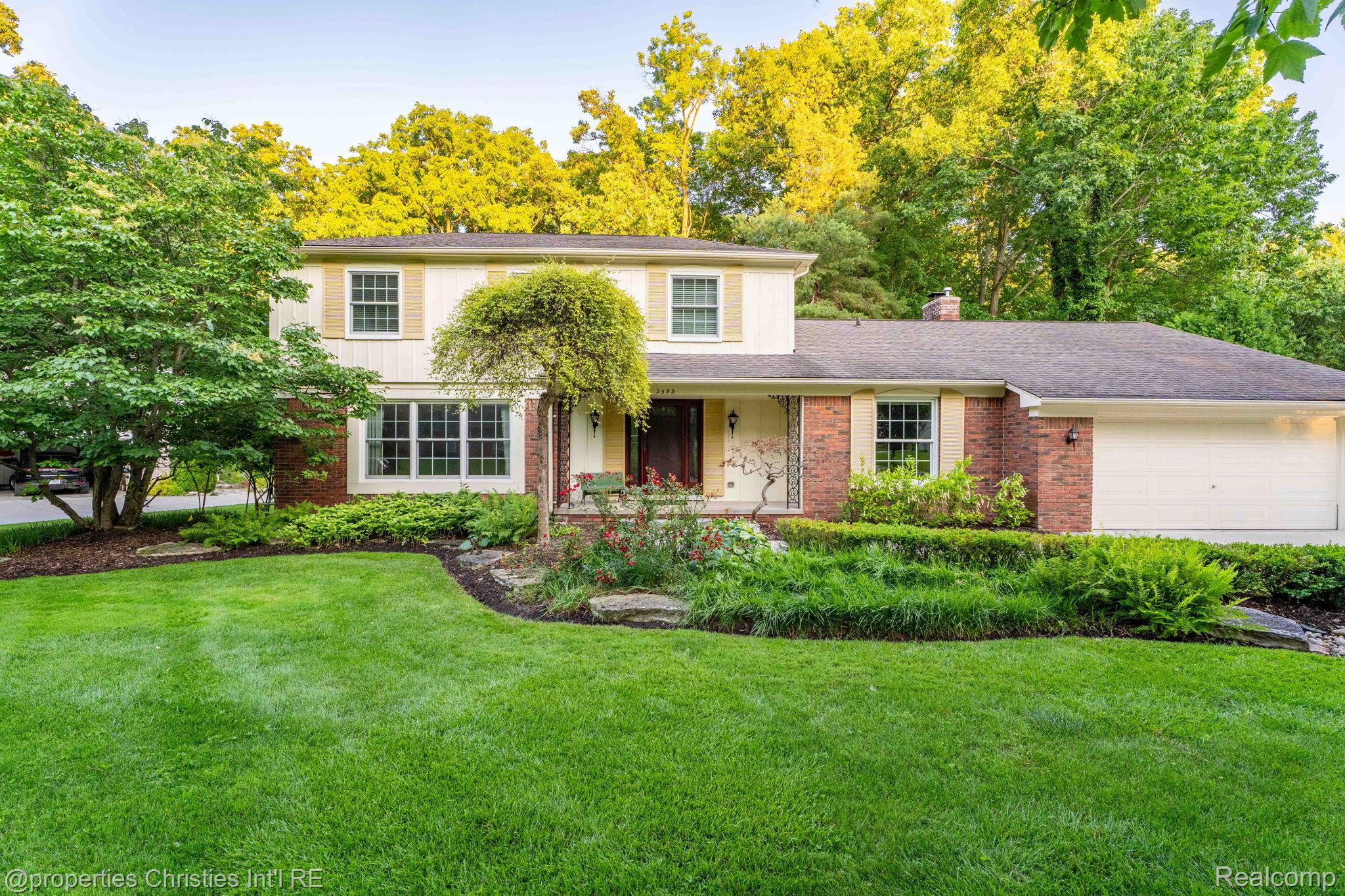 2593, Hounds Chase, Troy, Michigan, 48098