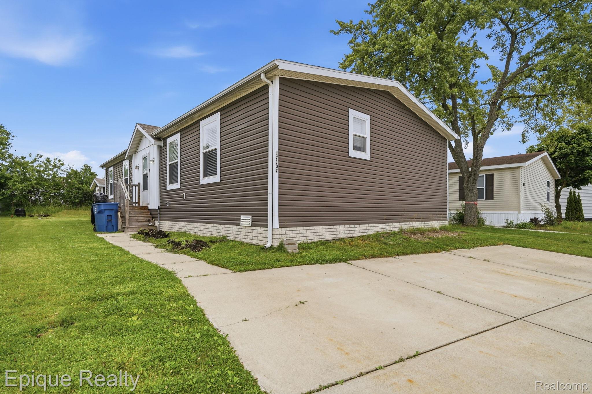 17107, Detroiter, Davisburg, Michigan, 48350