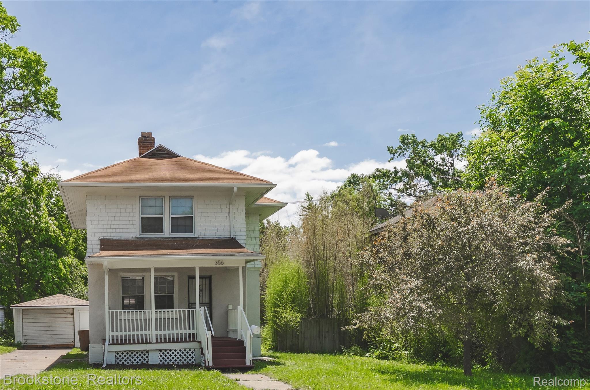 356, Nelson, Pontiac, Michigan, 48342