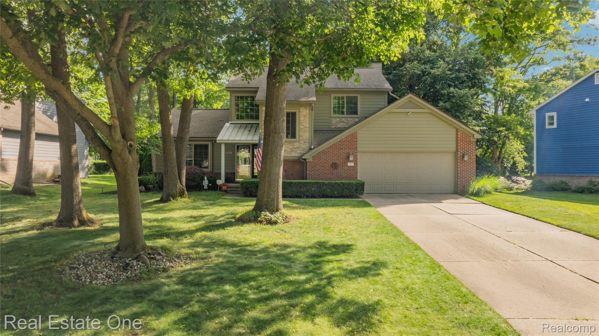 1574, Cardinal Ridge, West Bloomfield, Michigan, 48324