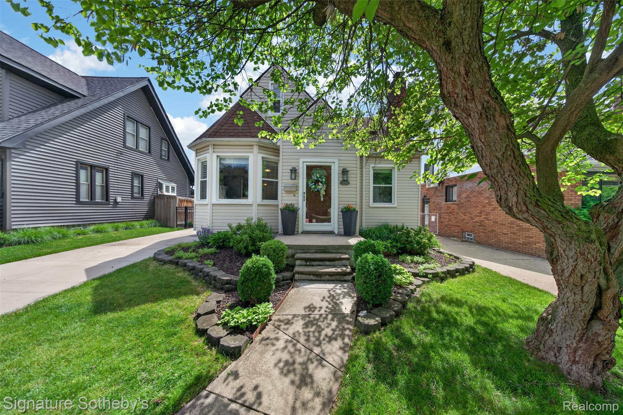 125, Kenwood, Royal Oak, Michigan, 48067