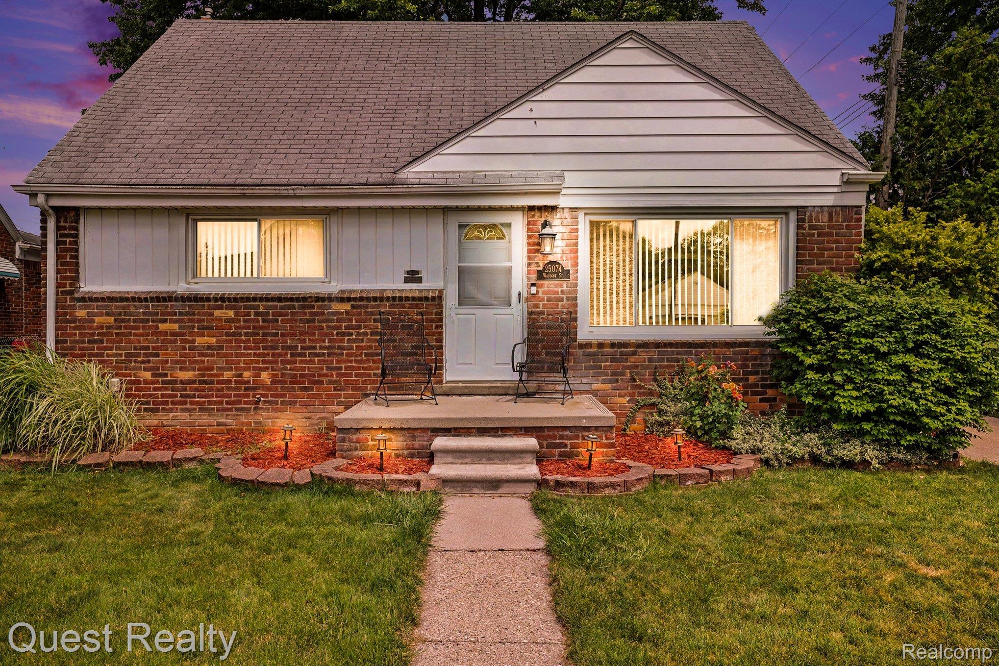 25074, Waldorf, Roseville, Michigan, 48066