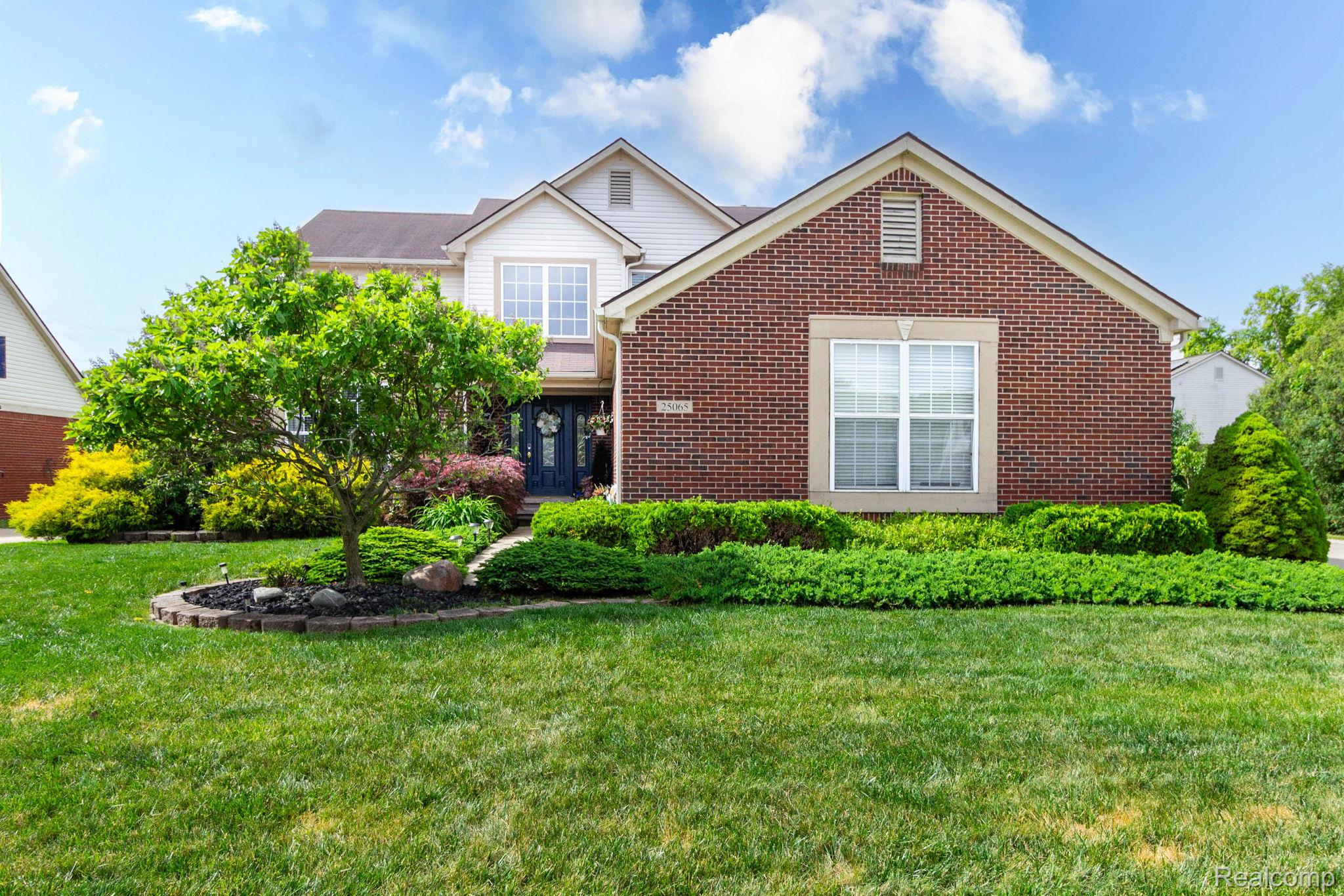 25065, Maxwell, Flat Rock, Michigan, 48134