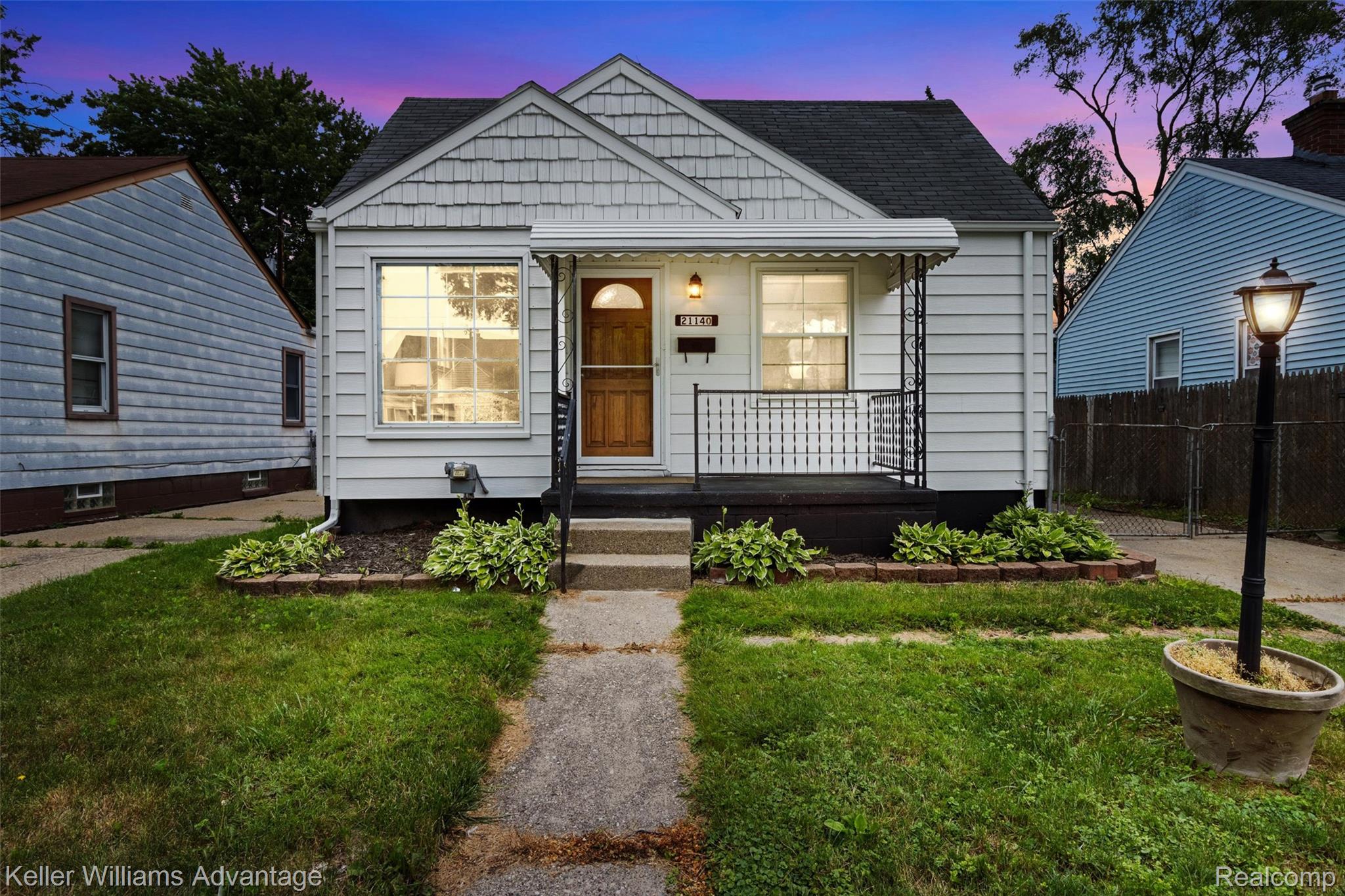 21140, Eastwood, Warren, Michigan, 48089
