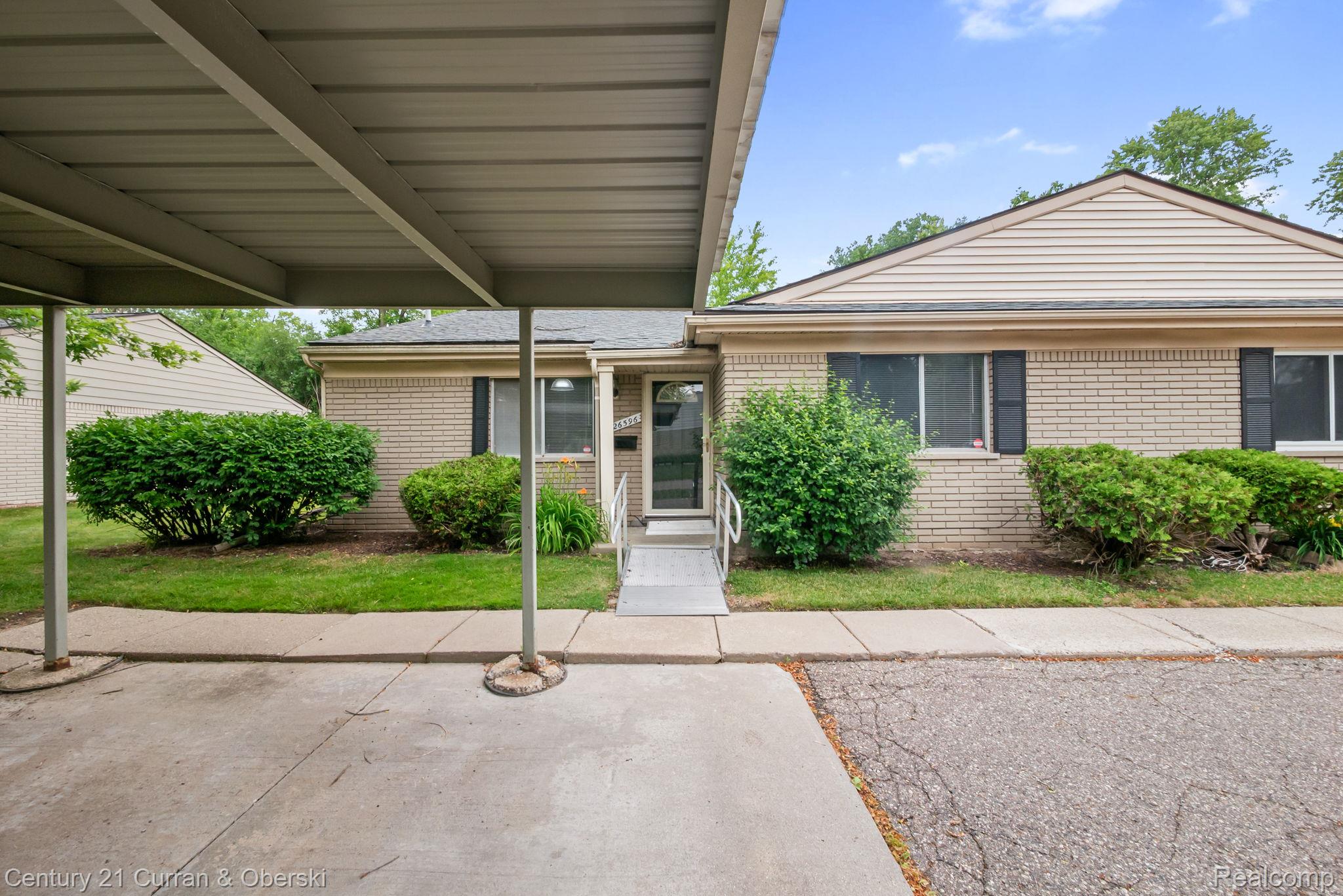 26596, Franklin Pointe, Southfield, Michigan, 48034