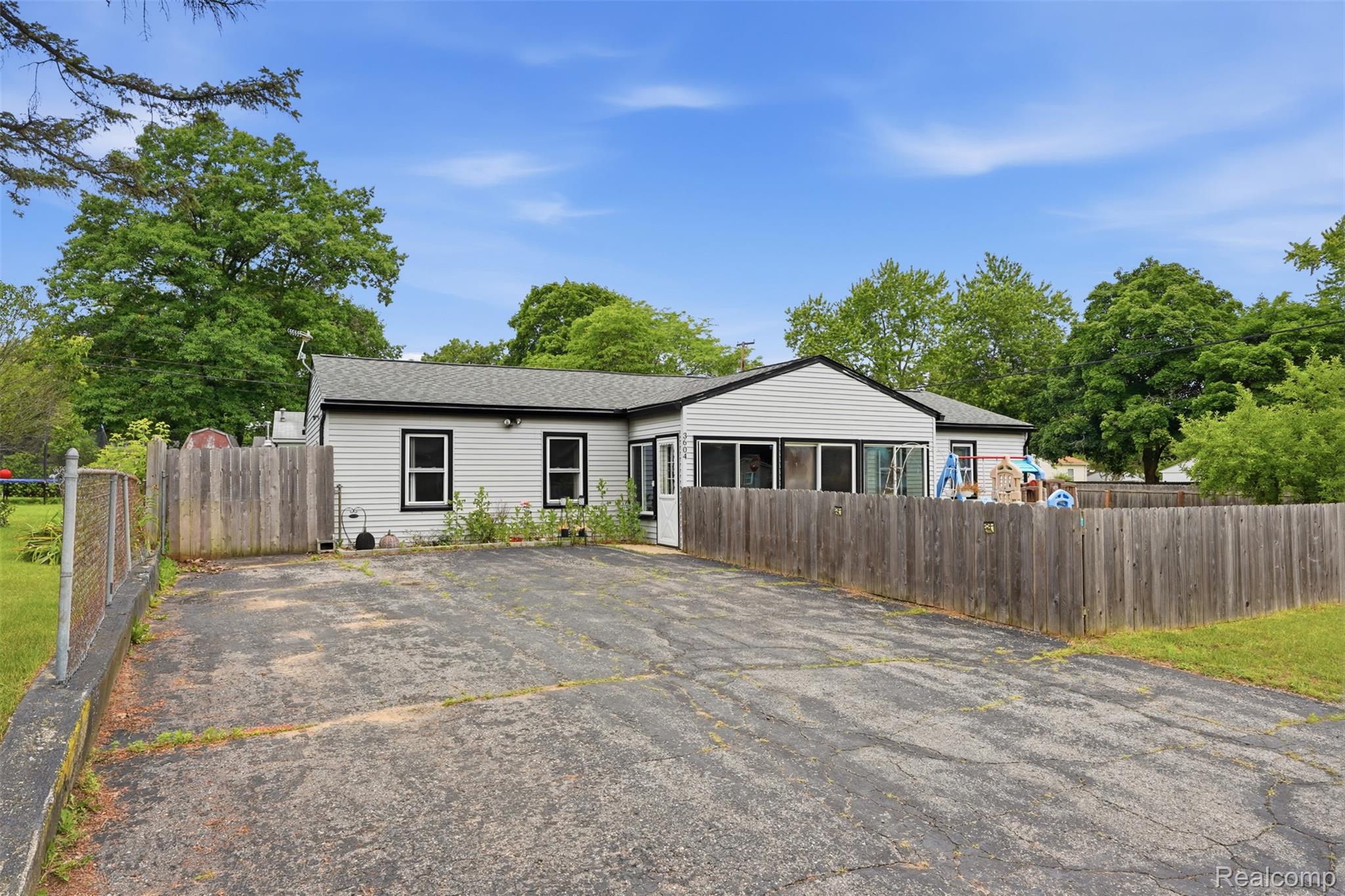 3604, Minton, Lake Orion, Michigan, 48359
