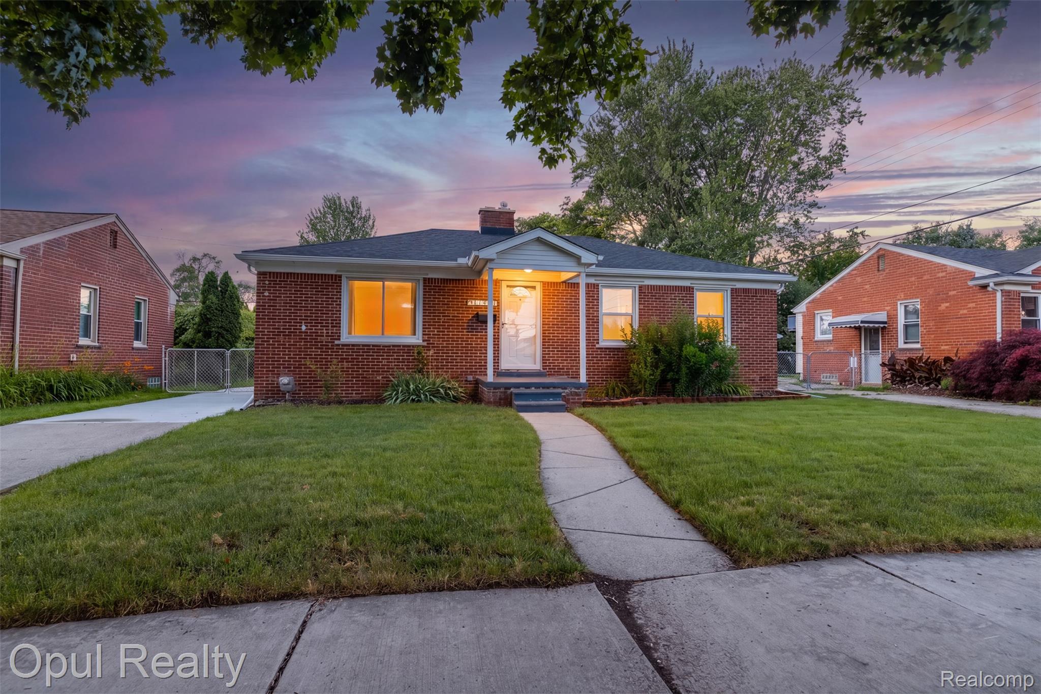 11441, Brookfield, Livonia, Michigan, 48150