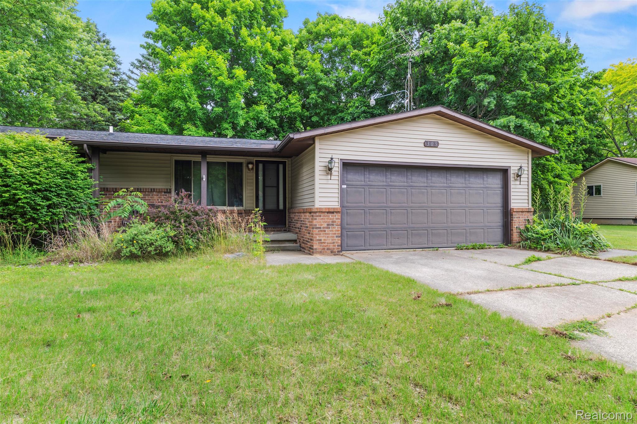 309, Windy, Flushing, Michigan, 48433