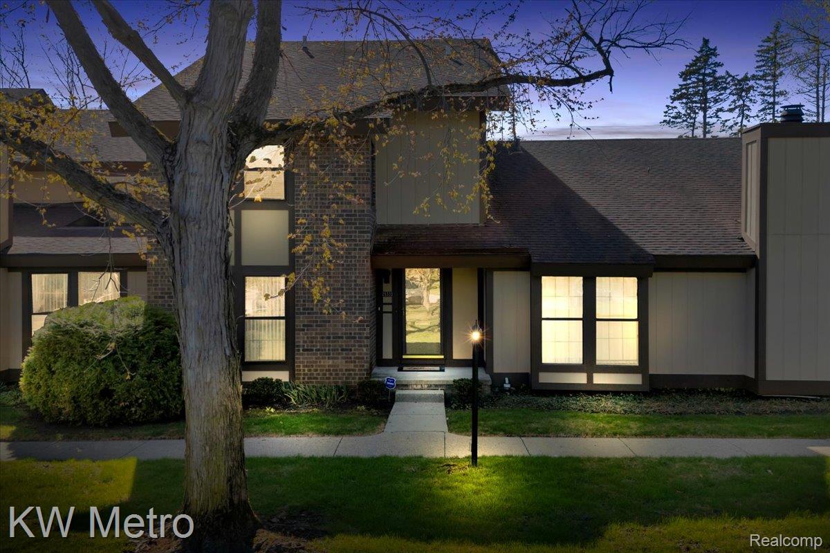 25333, Greenbrooke, Southfield, Michigan, 48033