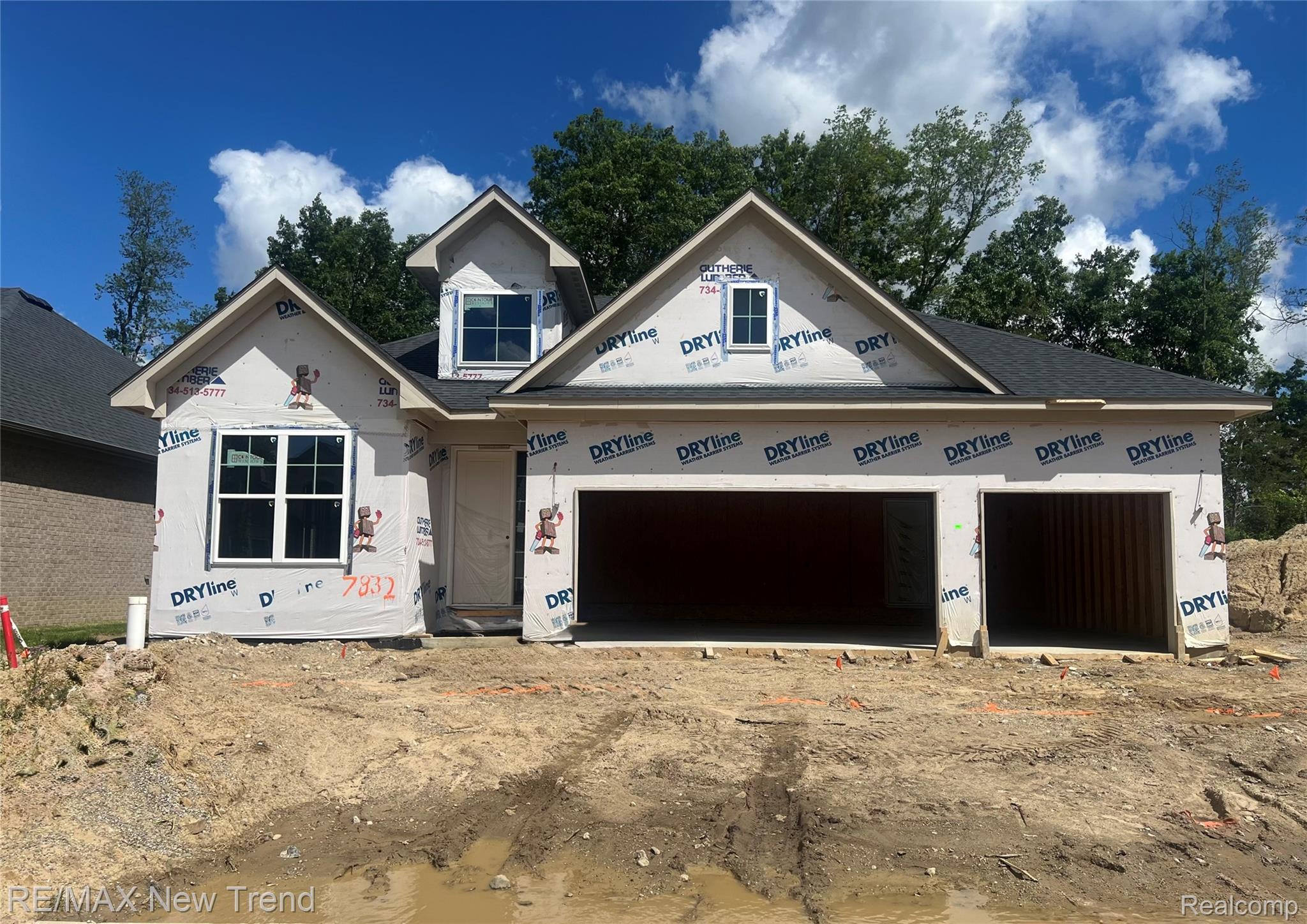 7832, Trailside, West Bloomfield, Michigan, 48323
