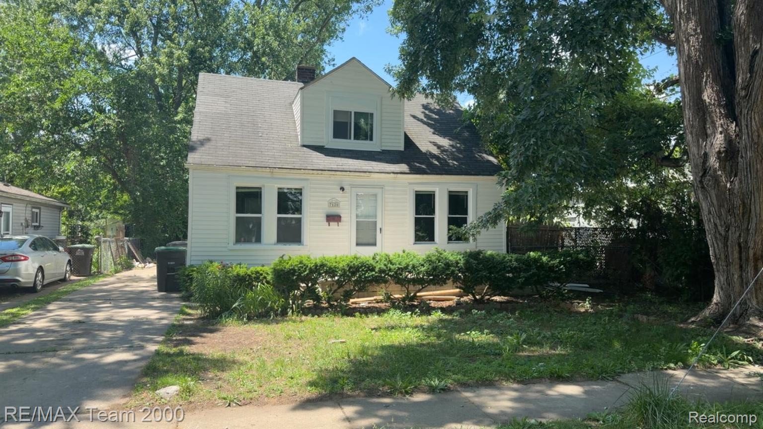 7128, Cherokee, Taylor, Michigan, 48180