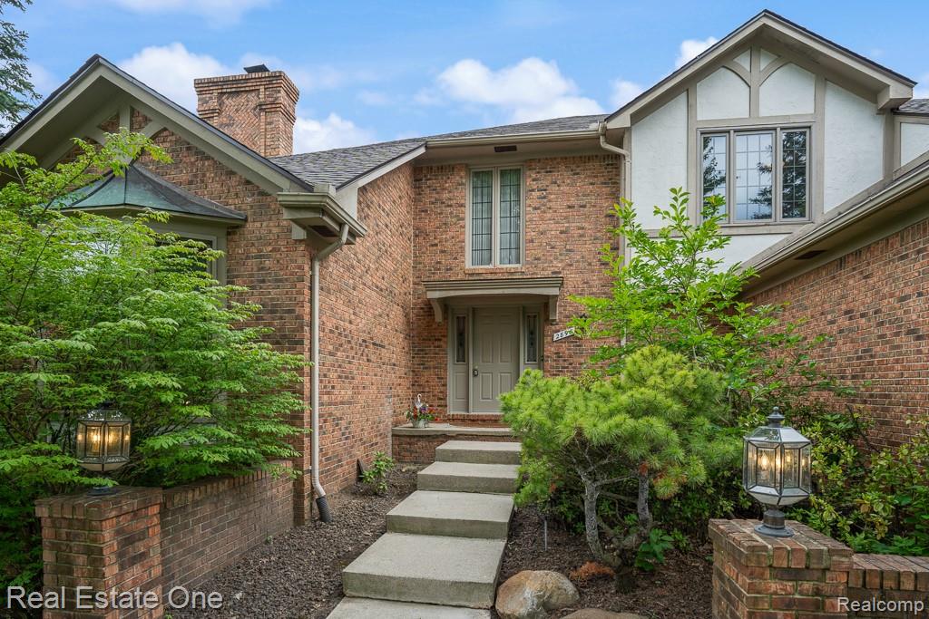 2898, Eagle, Rochester Hills, Michigan, 48309