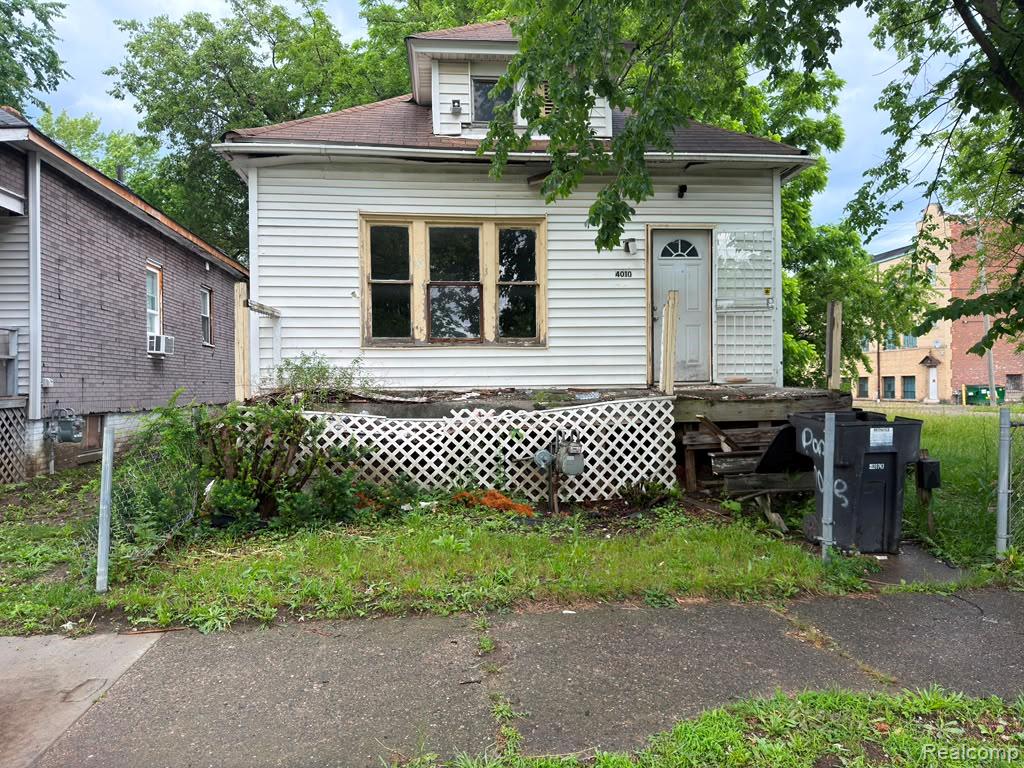 4010, Lawrence, Detroit, Michigan, 48204