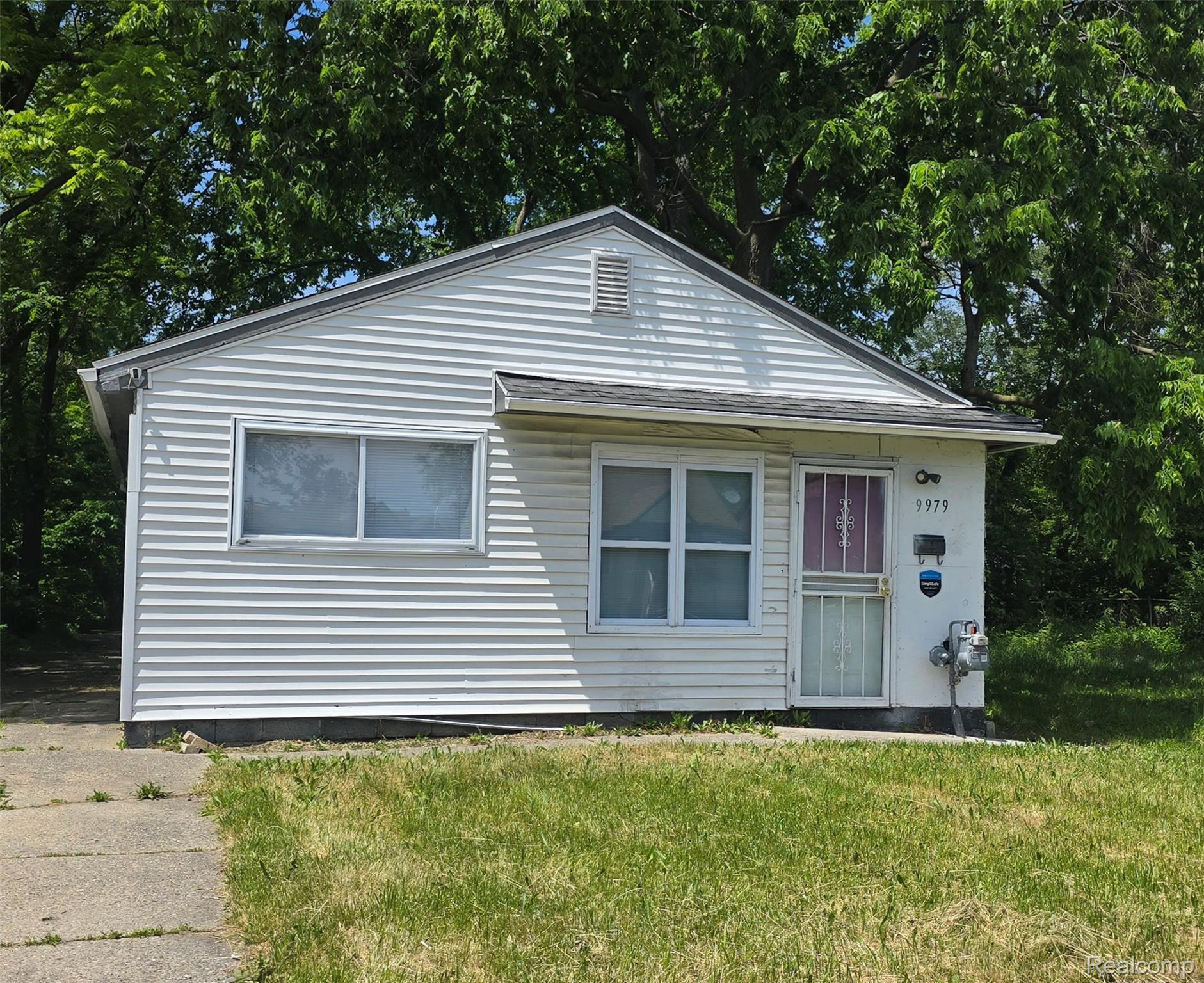 9979, Montrose, Detroit, Michigan, 48227
