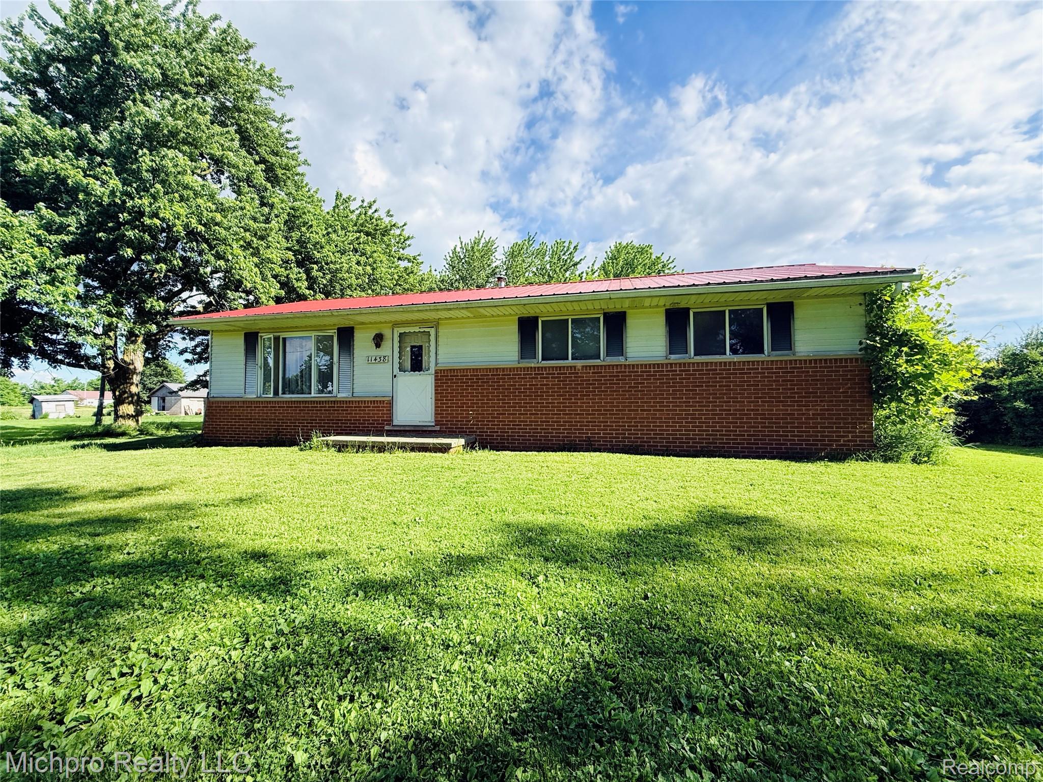 11438, Hill, Riley, Michigan, 48041