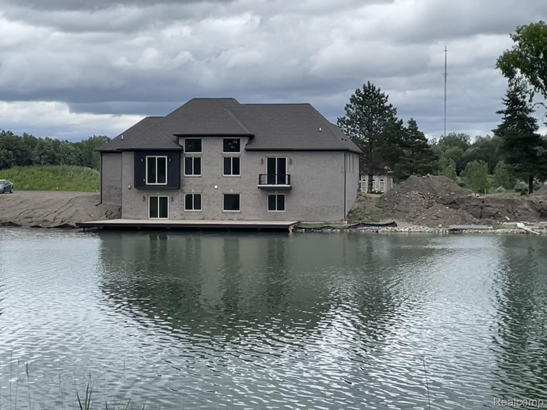68651, Lake Angela Pointe, Richmond, Michigan, 48062