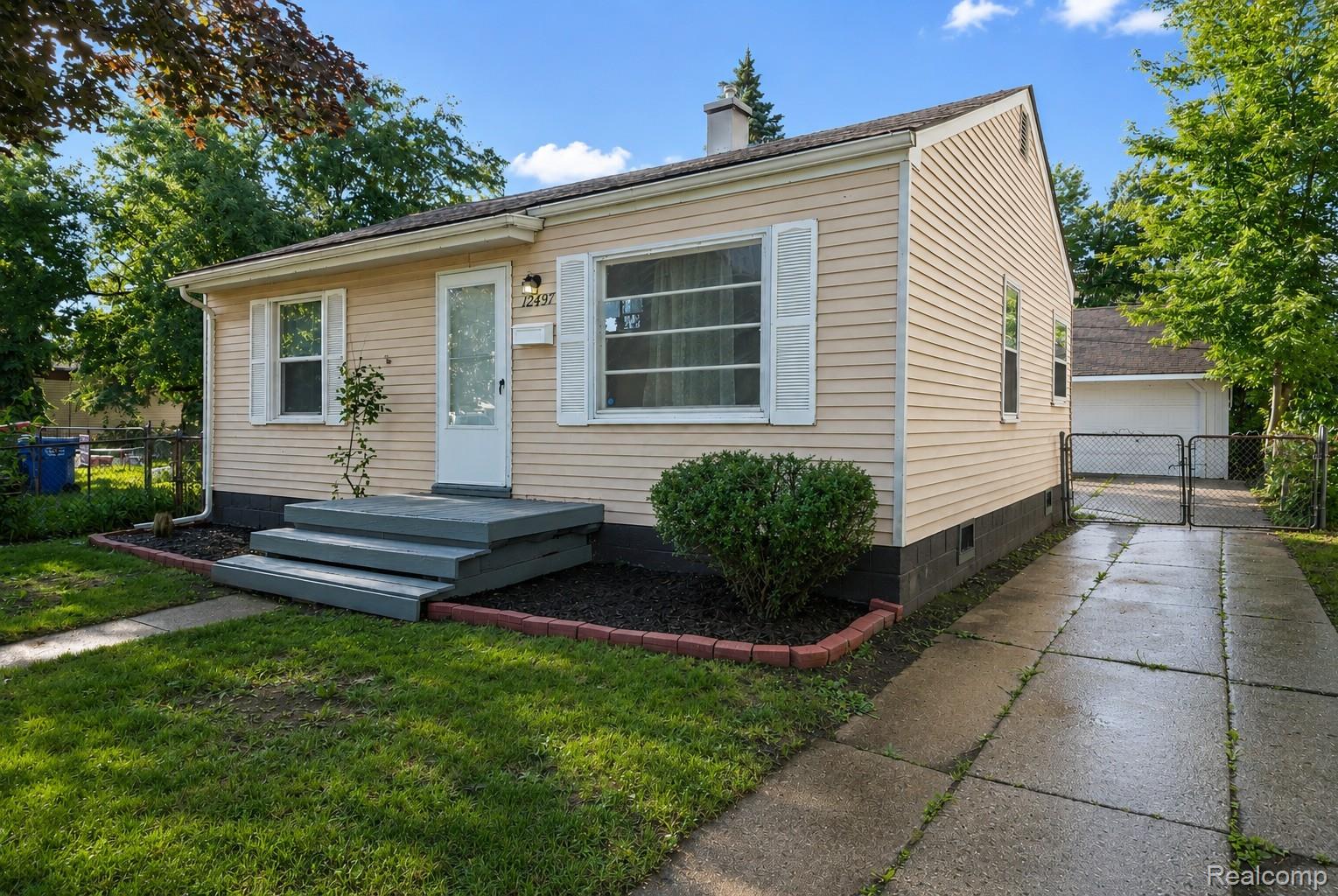 12497, Prospect, Warren, Michigan, 48089