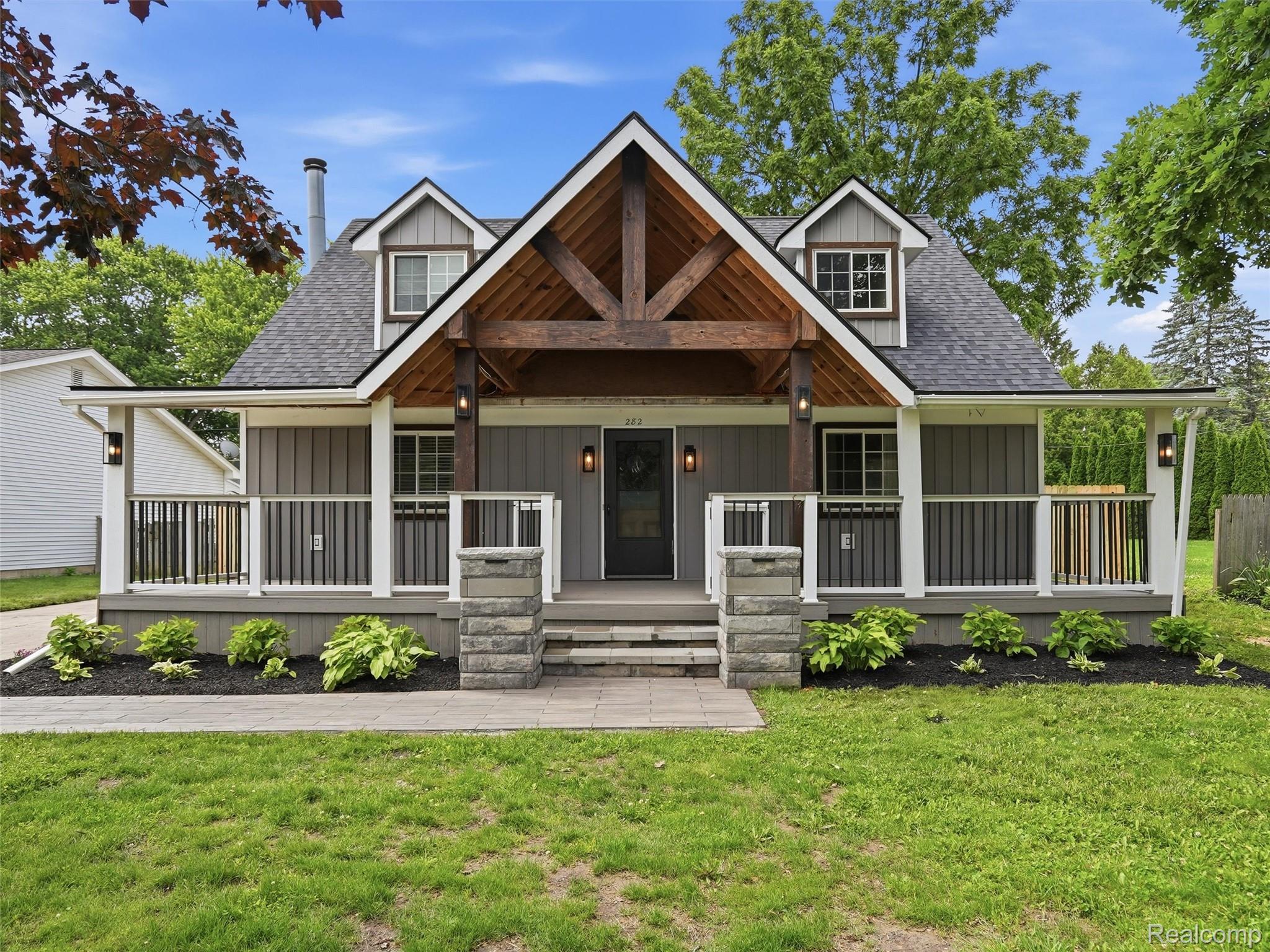282, Gates, Romeo, Michigan, 48065