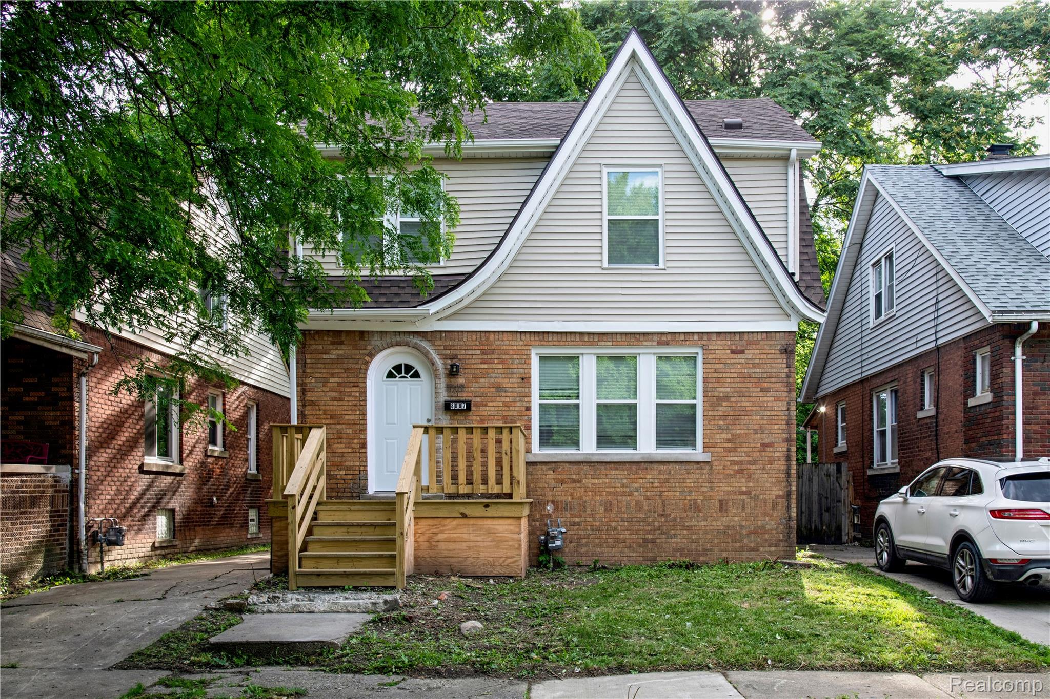 8087, Cloverlawn, Detroit, Michigan, 48204