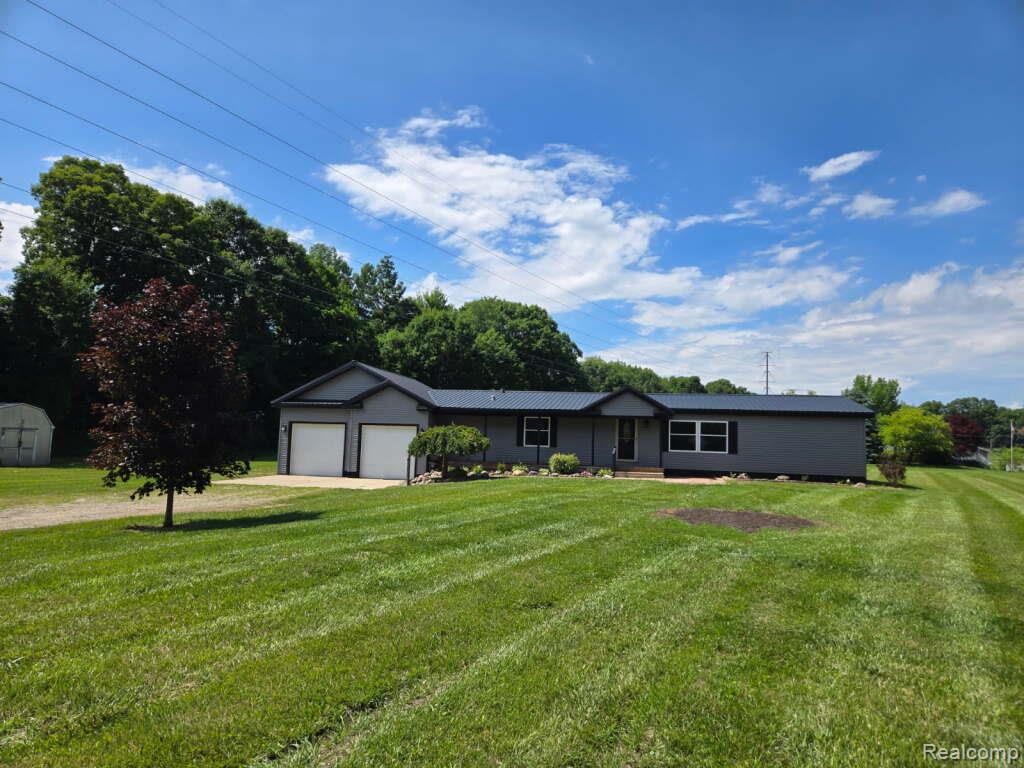 3586, Columbiaville, Columbiaville, Michigan, 48421