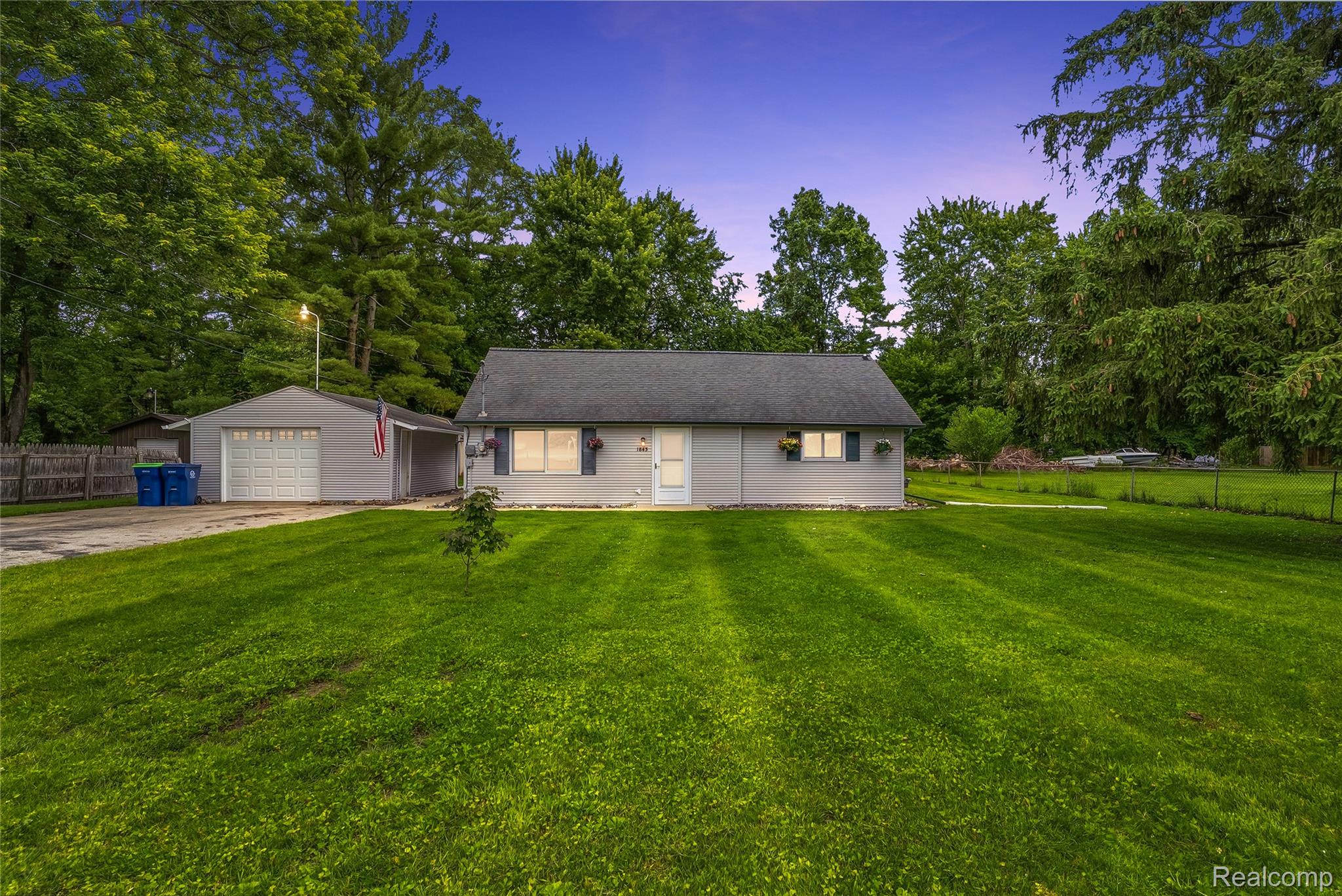 1843, Curtis, Birch Run, Michigan, 48415