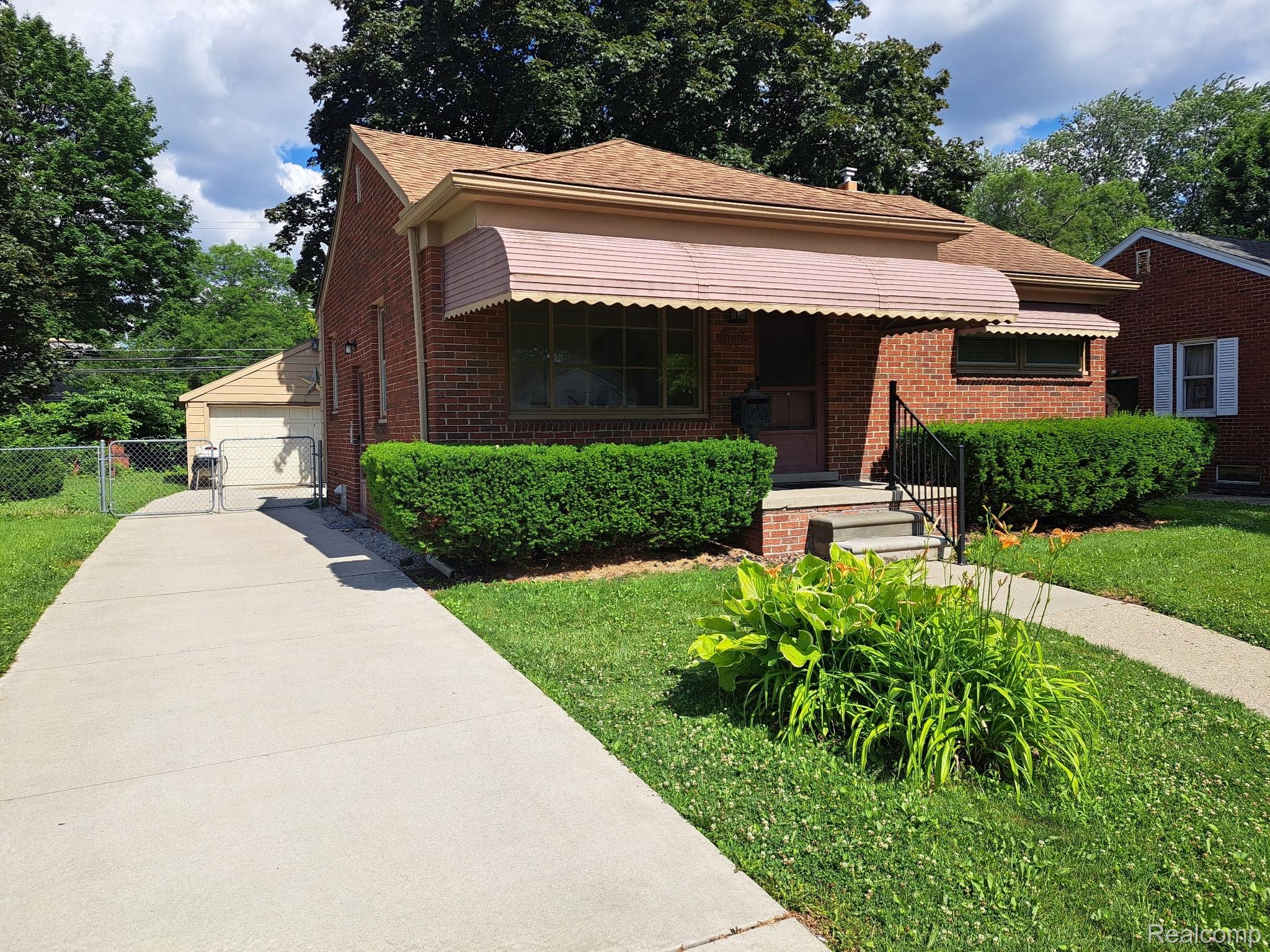 14152, Centralia, Redford, Michigan, 48239