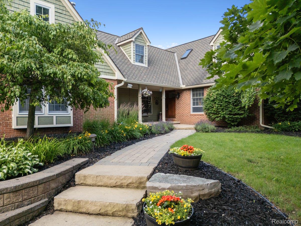 5010, Mallards, Highland, Michigan, 48357