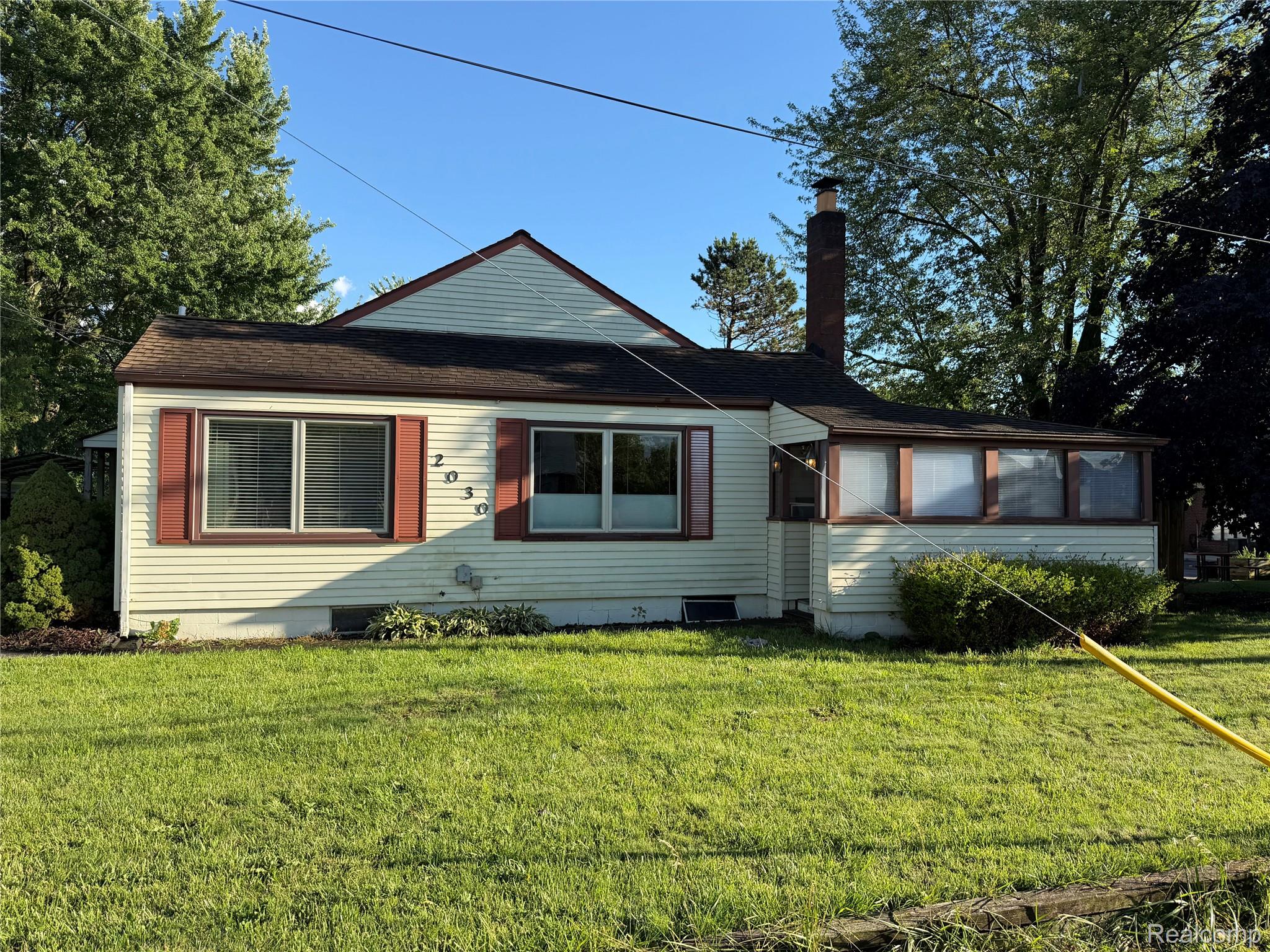 2030, Orpington, Troy, Michigan, 48083