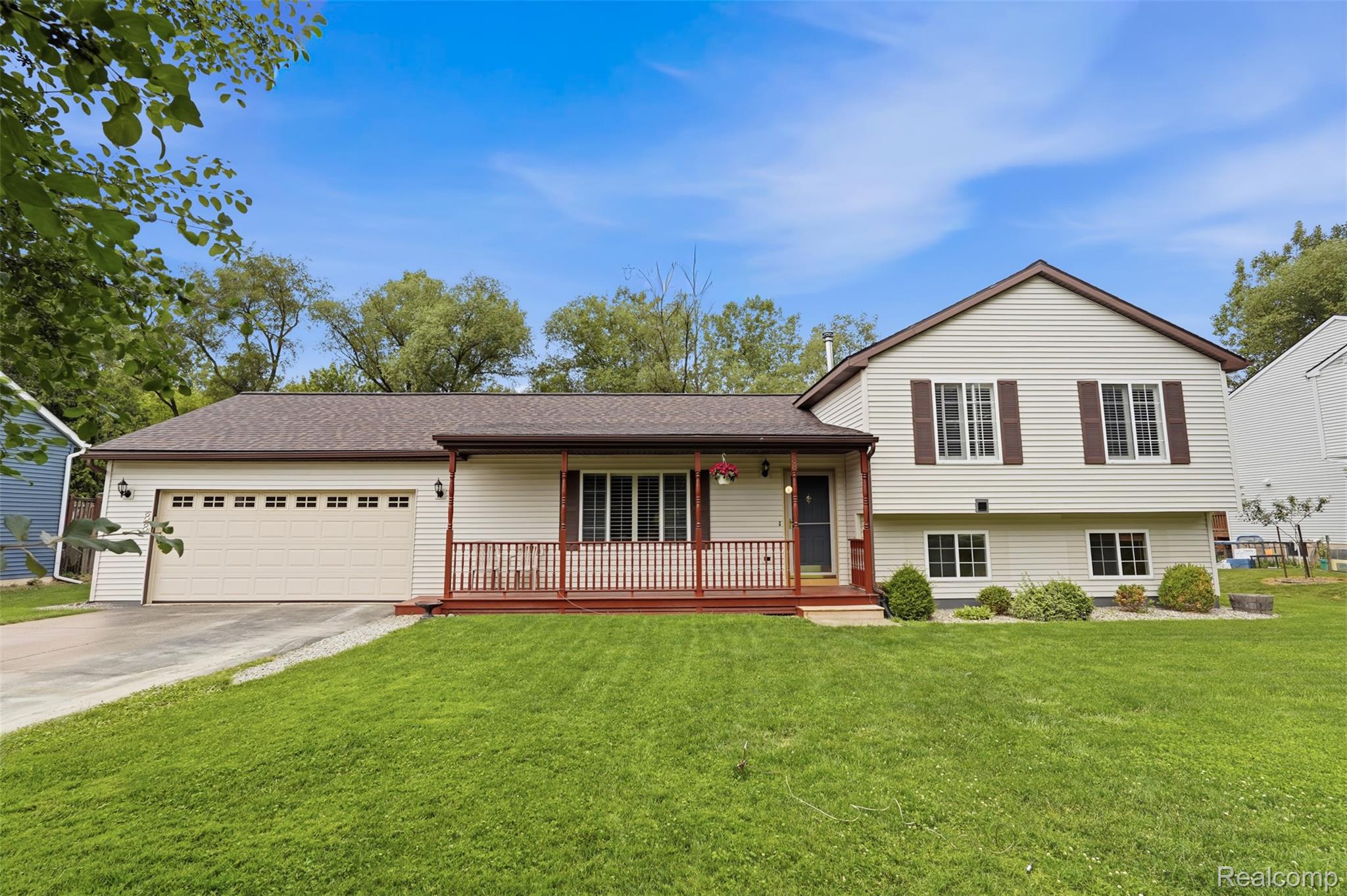 88, Luella, Ann Arbor, Michigan, 48103
