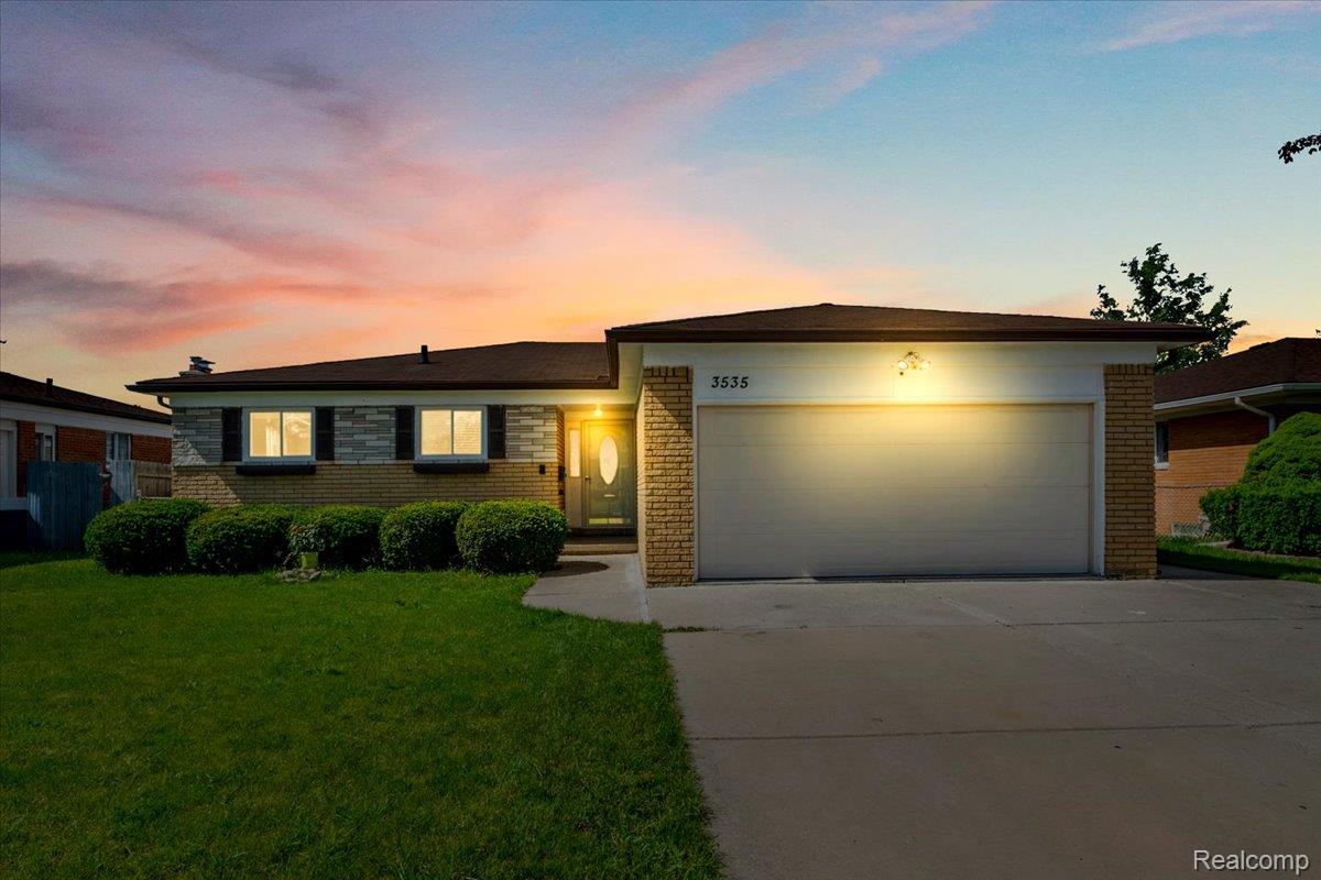3535, Hein, Sterling Heights, Michigan, 48310