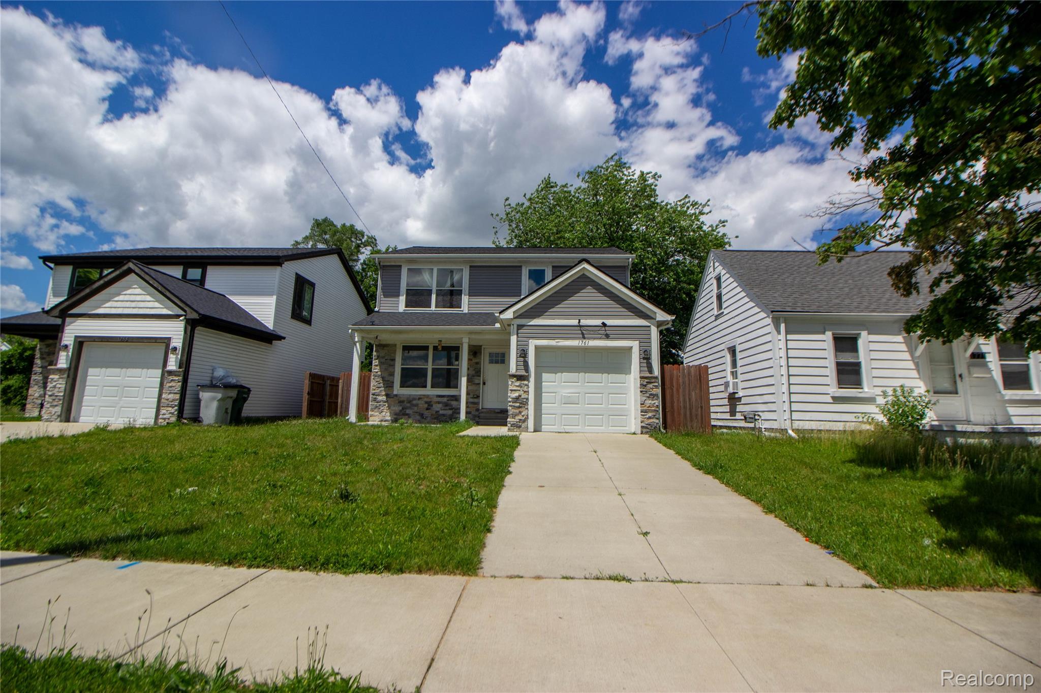 1761, George, Hazel Park, Michigan, 48030