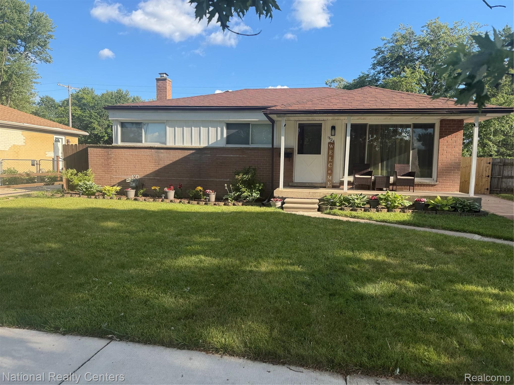 1624, Knowles, Ypsilanti, Michigan, 48198