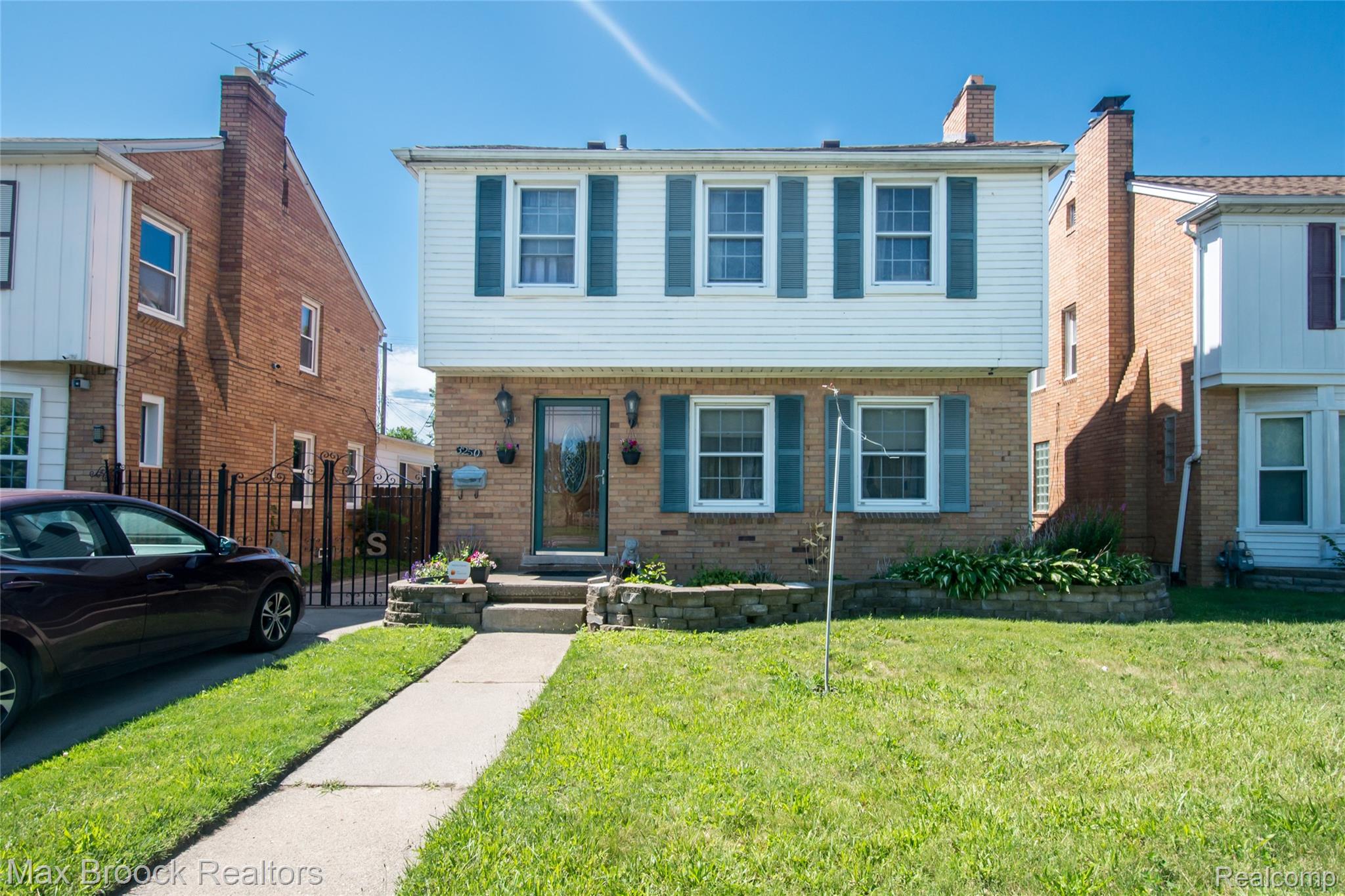 3250, Outer, Detroit, Michigan, 48234