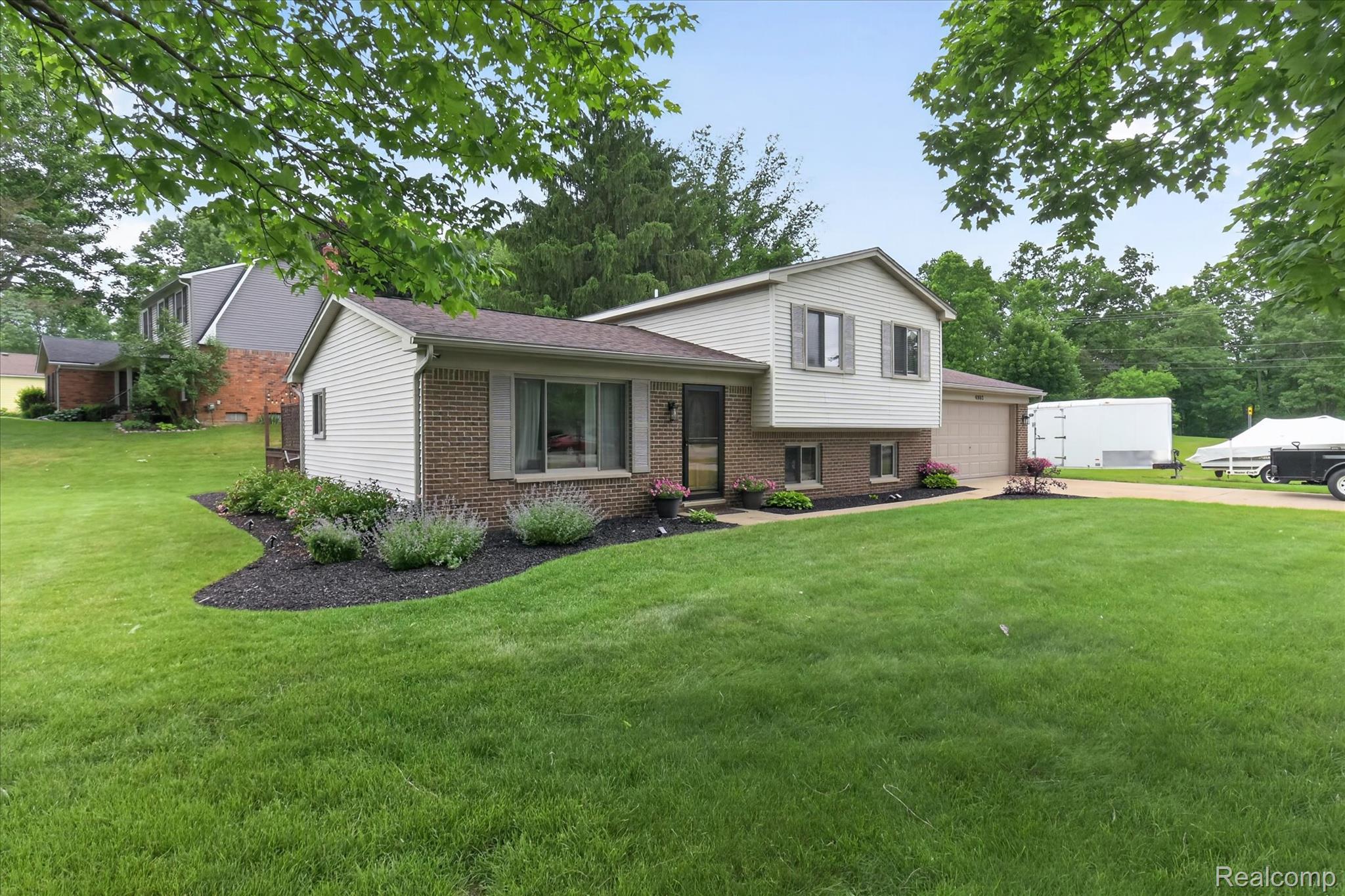 4903, Cape Town, Highland, Michigan, 48356