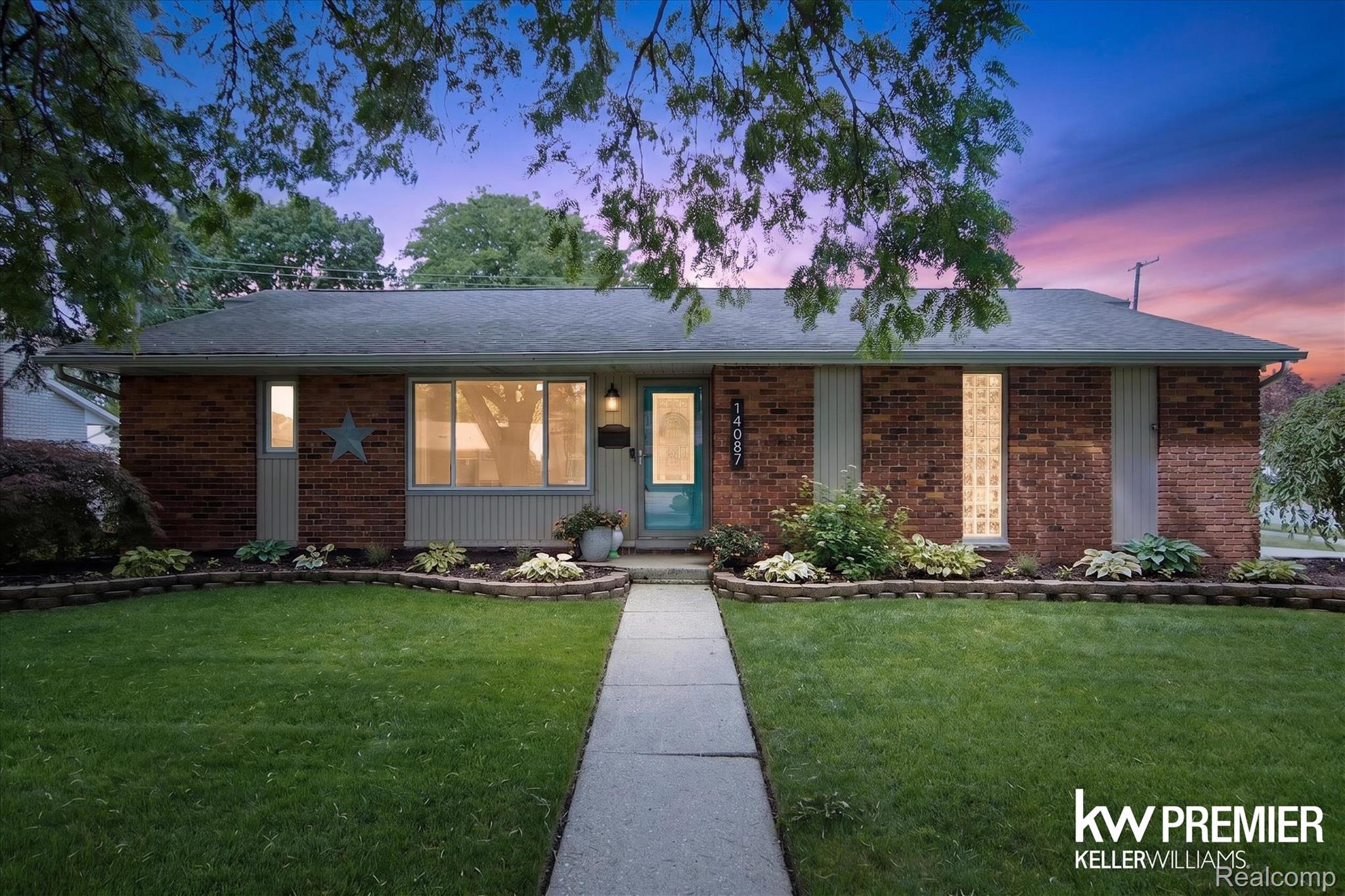 14087, Golfview, Livonia, Michigan, 48154