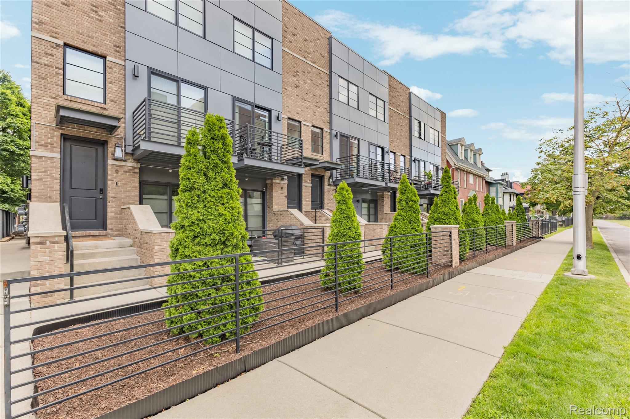 262, Mack, #1, Detroit, Michigan, 48201