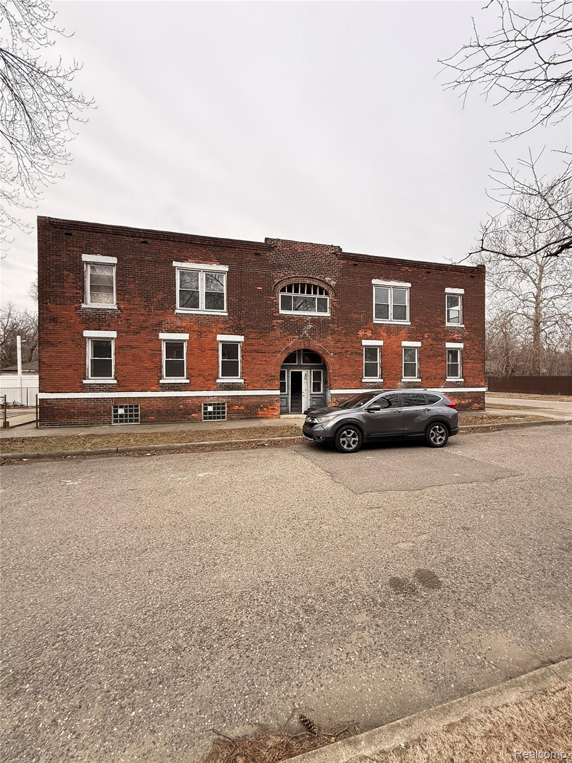 710, Sloan, Detroit, Michigan, 48209