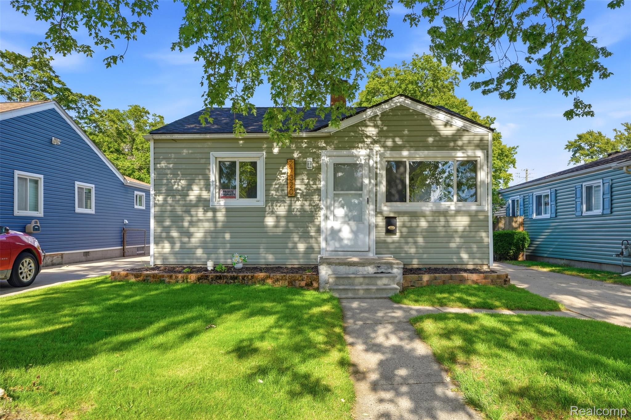 27320, Delton, Madison Heights, Michigan, 48071