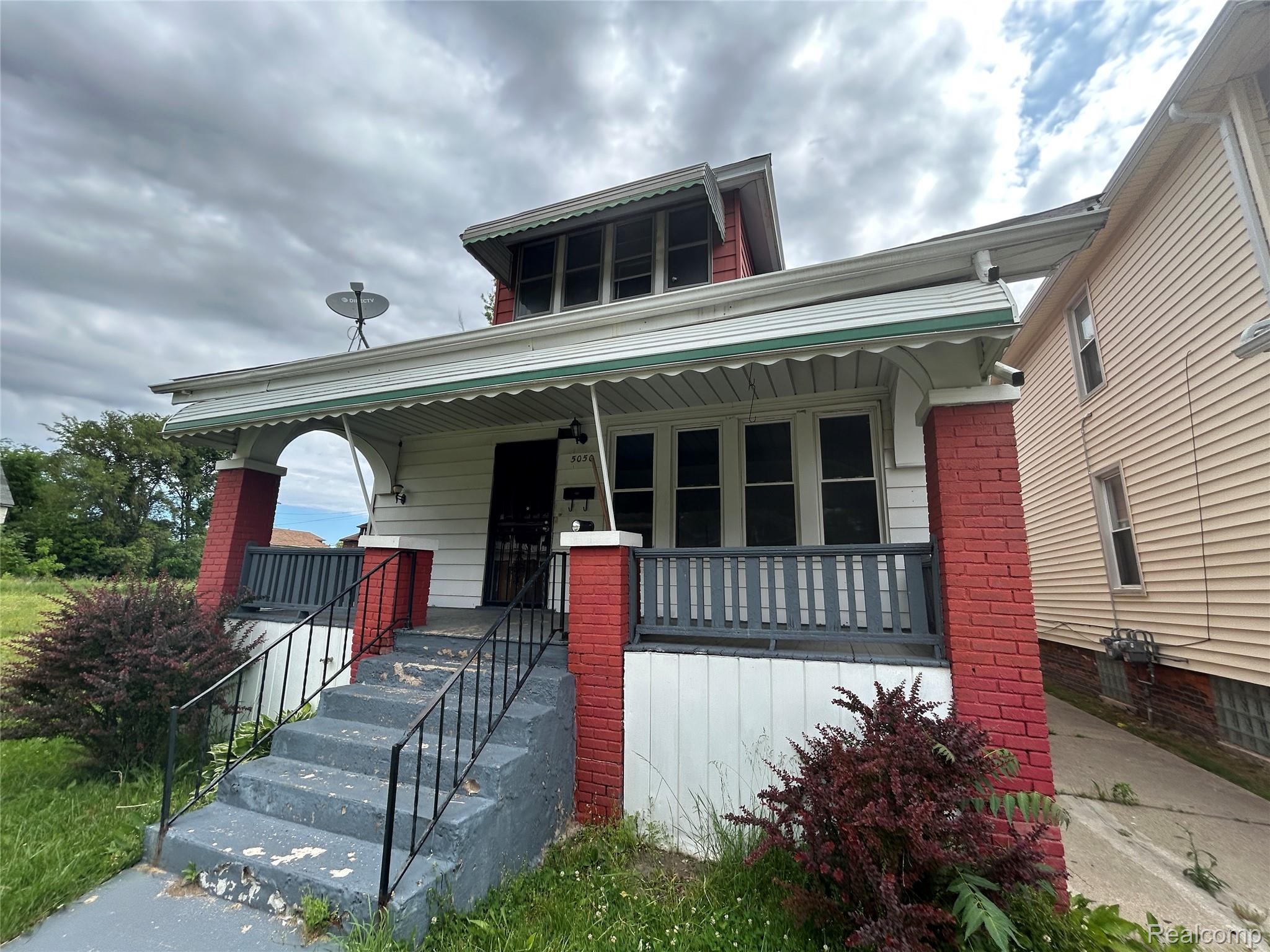 5050, Seminole, Detroit, Michigan, 48213