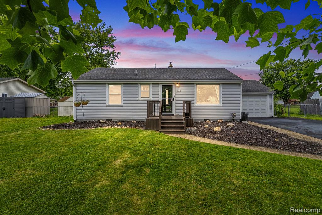 7101, Alger, Davison, Michigan, 48423