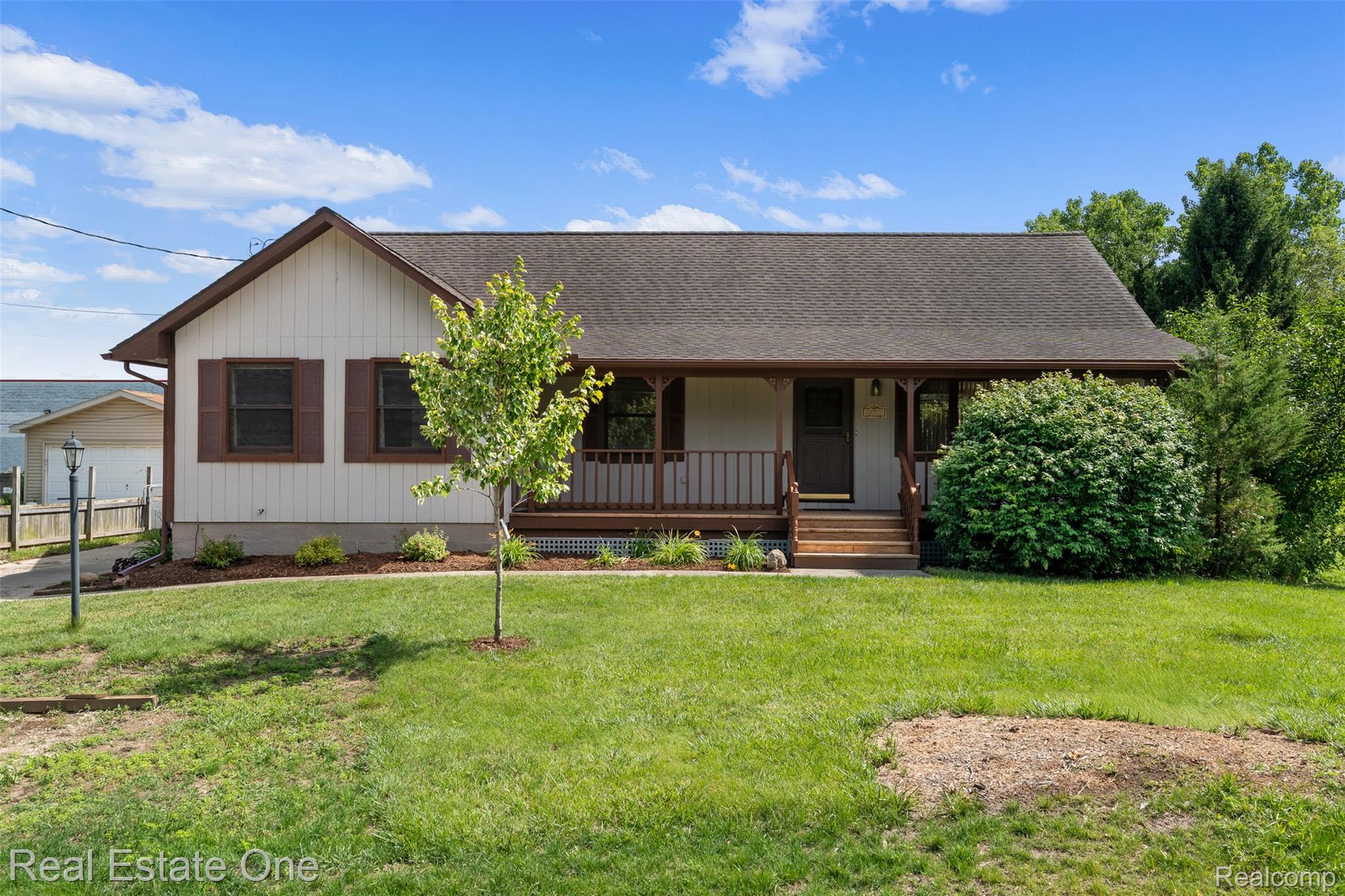 20920, McKishnie, Clinton Township, Michigan, 48035